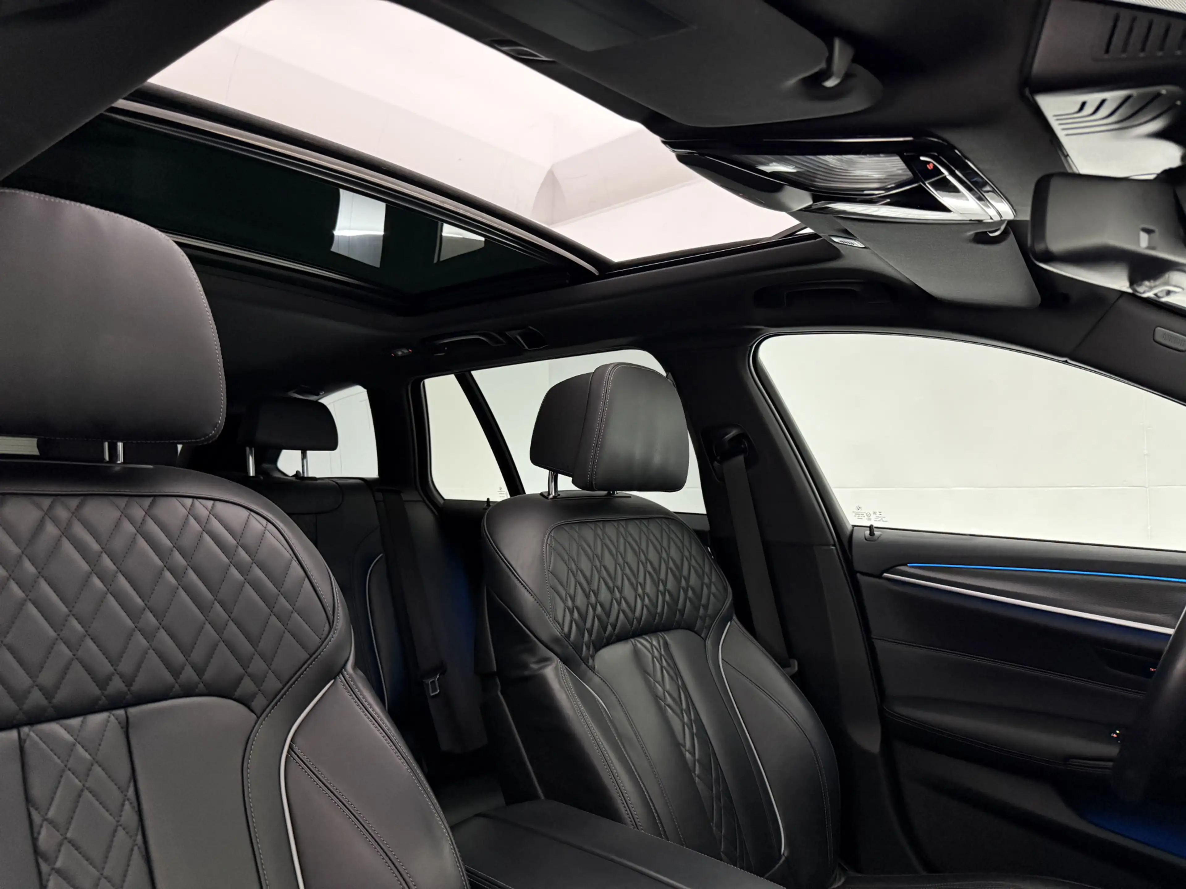 BMW 530 5-serie 530e Business Edition Plus M-Sport | Pano — photo 4