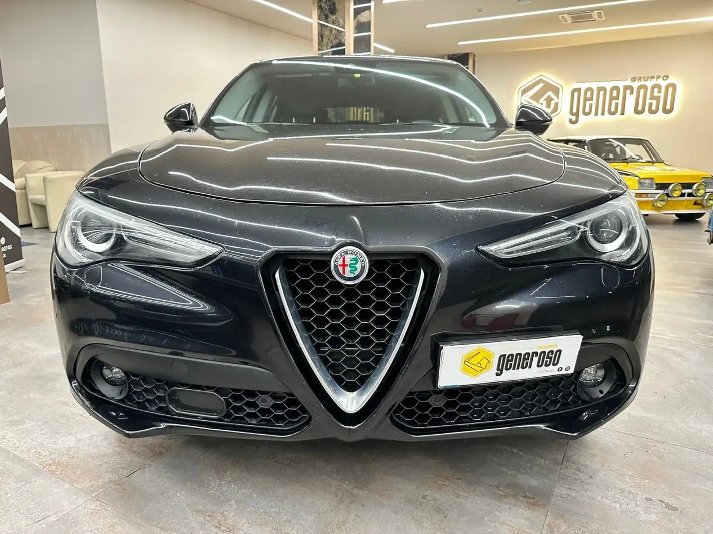 Alfa Romeo Stelvio 2.2 t Executive Q4 210cv auto Nero - 2