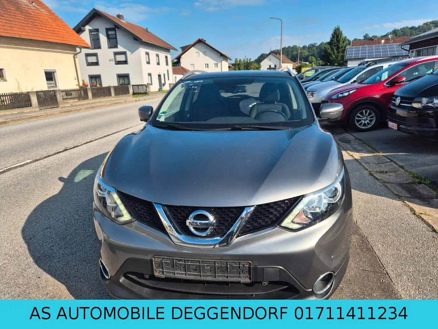 Nissan Qashqai N-Connecta-AUTOMATIK-PANORAMA-KAMERA- Grau - 1