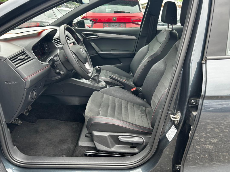 SEAT Ibiza FR — photo 7