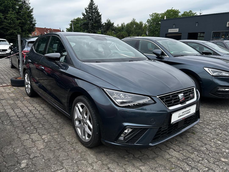 SEAT Ibiza FR — photo 2