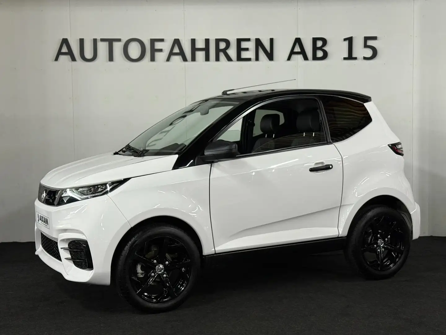 Aixam City Sport Ambition, Neues Model, CarPlay, LED, Kubota Weiß - 1