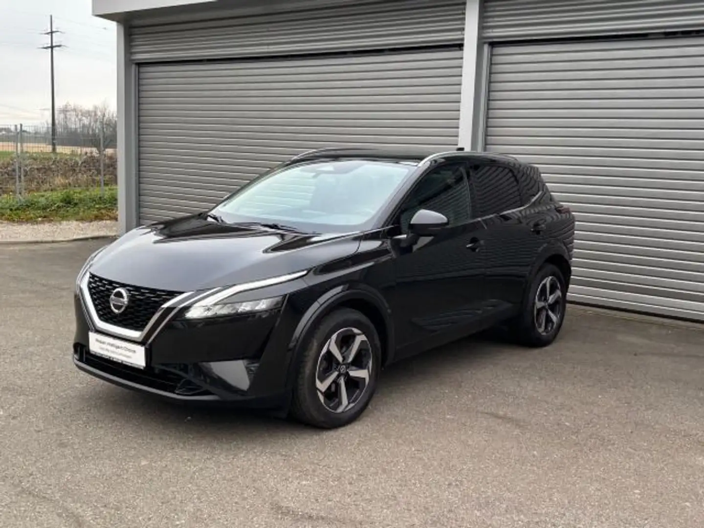 Nissan Qashqai 1.3 DIG-T N-Connecta Kamera, Navi, Tempo Schwarz - 1