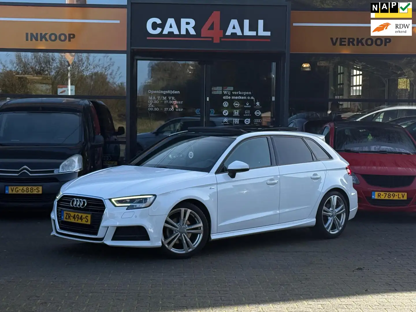 Audi A3 Sportback 35 TFSI CoD Advance Sport NAP/PANO/3X S- Blanc - 1