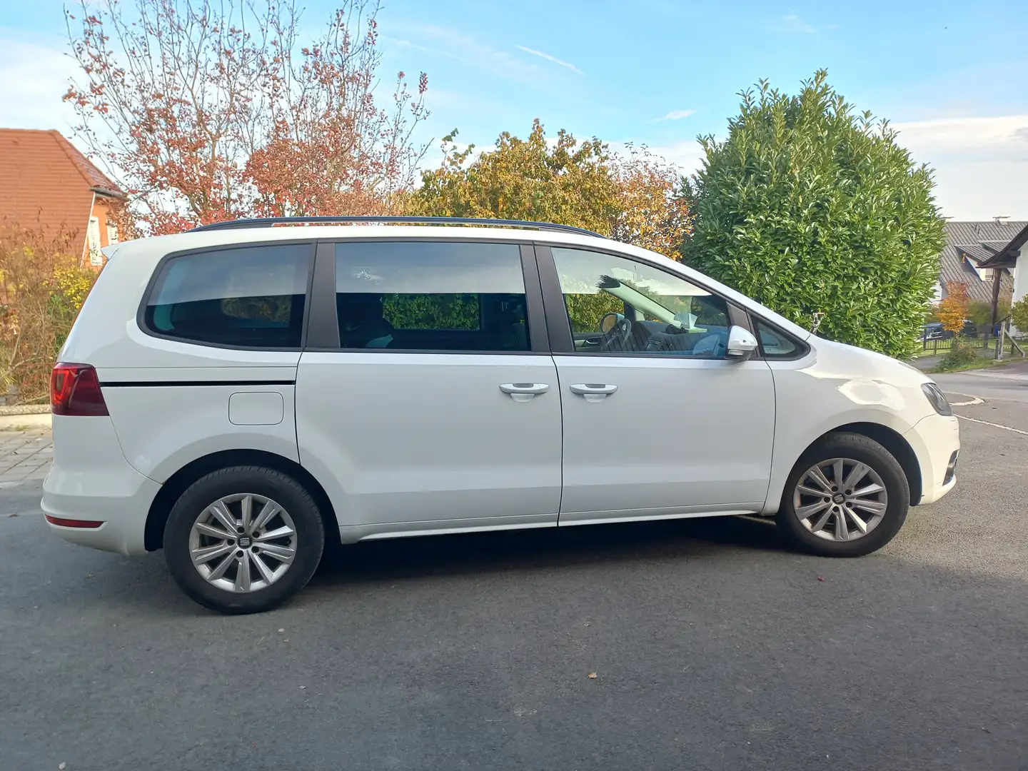 SEAT Alhambra Alhambra Business 2,0 TDI CR Business Weiß - 2