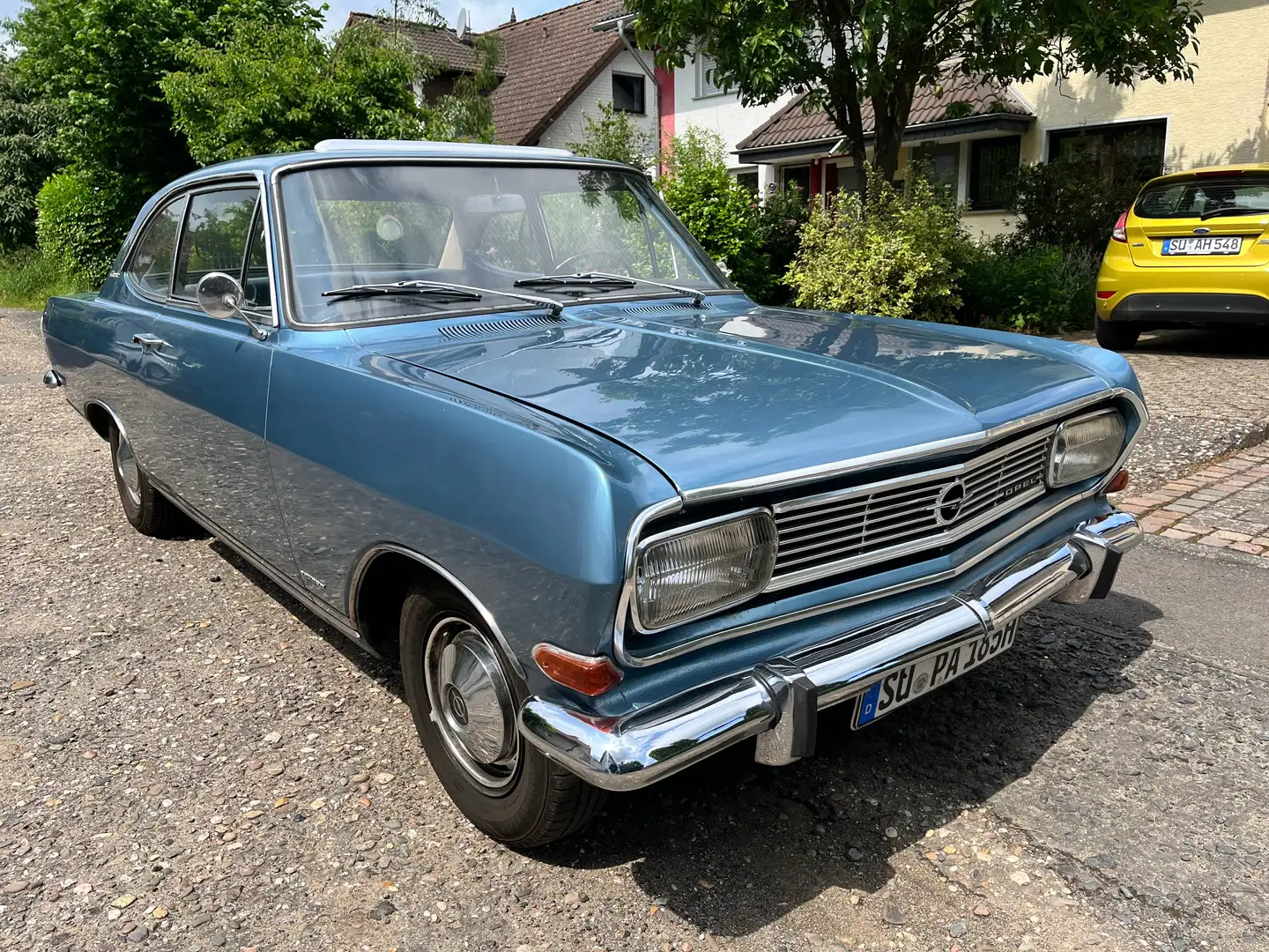 Opel Rekord B Coupe 1,9 mit Schiebedach Azul - 2