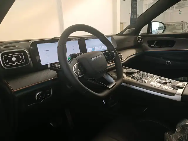 Jaecoo J8 view 5