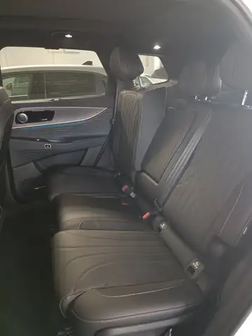 Jaecoo J8 view 7