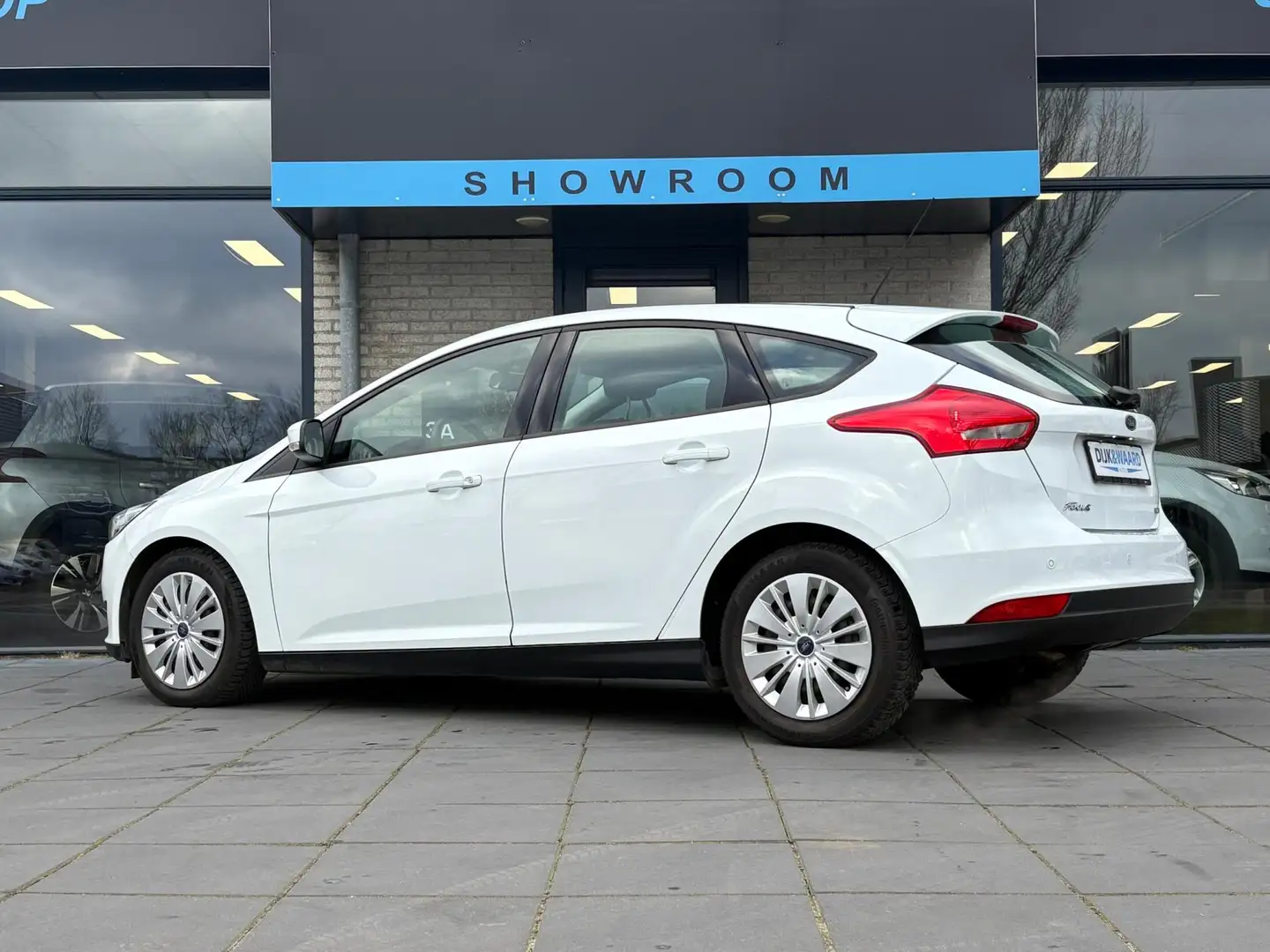 Ford Focus 1.0 Trend Edition Wit - 2