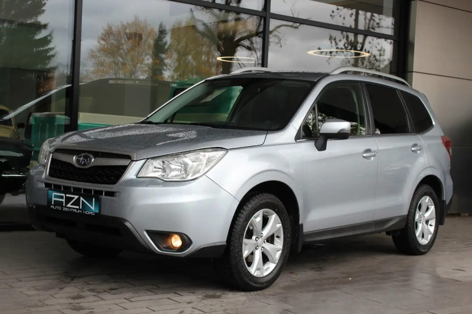 Subaru Forester 2.0i Comfort Silber - 1