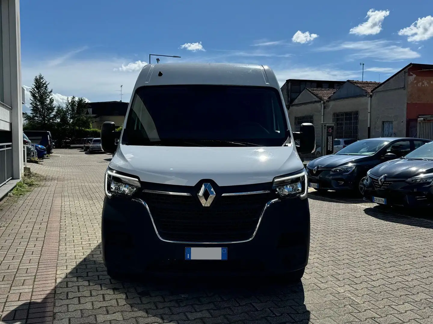 Renault Master T33 2.3 dci 135cv L2H2 Ice Bianco - 2