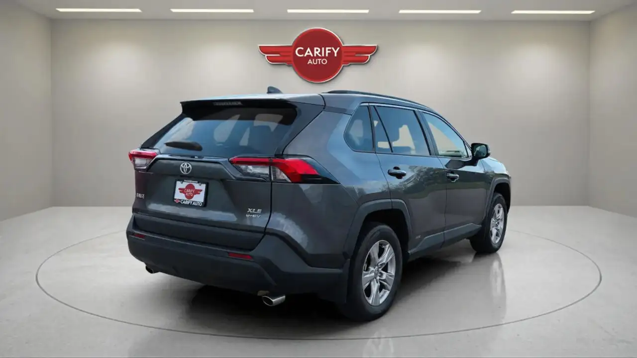 Toyota RAV 4 photo Toyota RAV 4