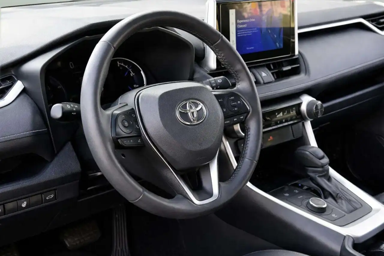 Toyota RAV 4 photo Toyota RAV 4
