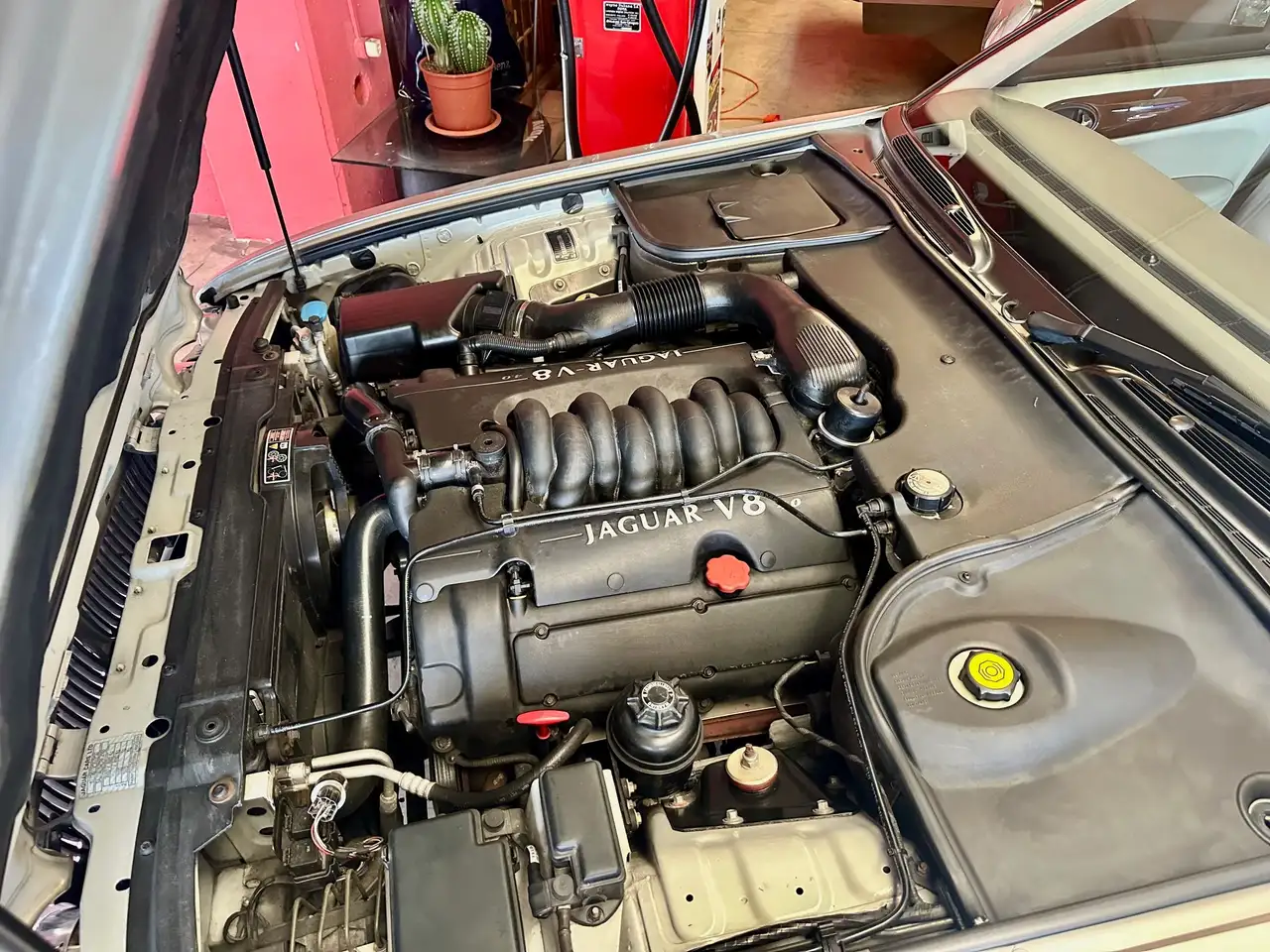 Jaguar XJ8 4.0 Executive, foto 12