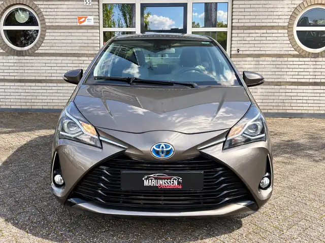 Toyota Yaris view 5