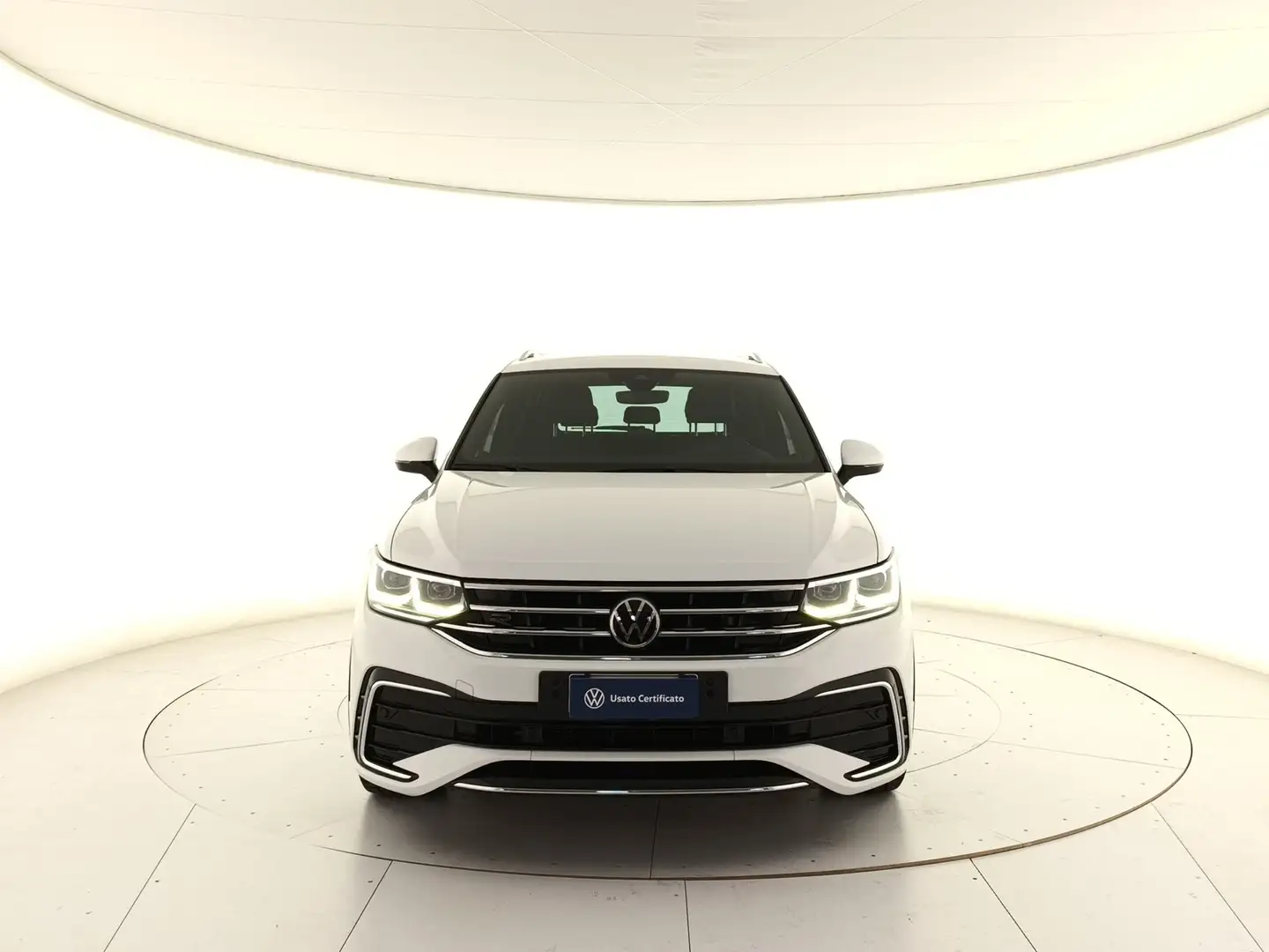 Volkswagen Tiguan Tiguan II 2021 2.0 tdi R-Line 150cv dsg Bianco - 2