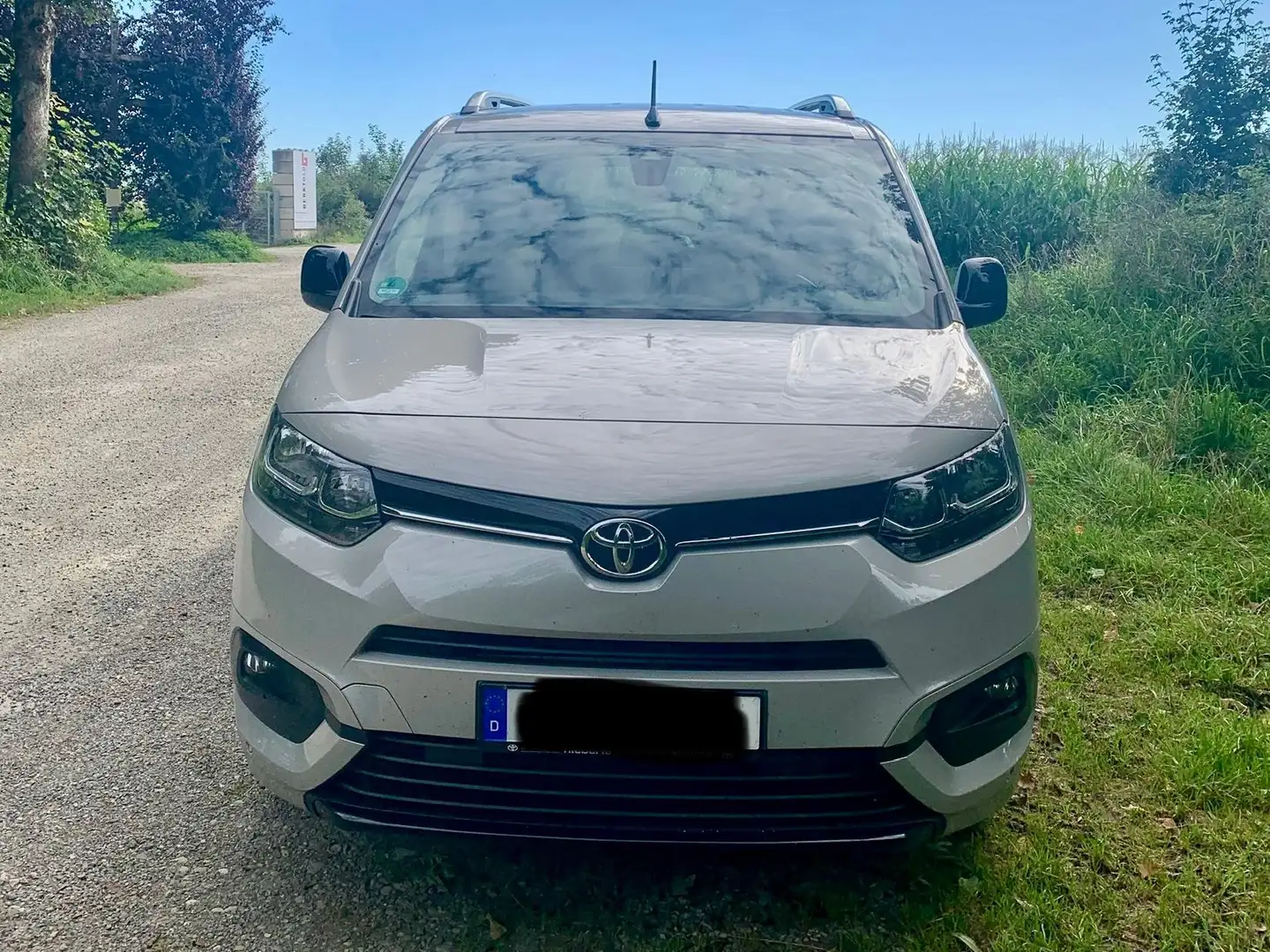 Toyota Proace City Proace City Verso L1 1.2 Turbo Verso Team Deut. Grau - 2