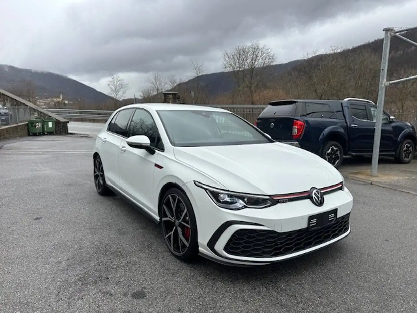 Volkswagen Golf GTI 2.0 tsi 245cv dsg 19" estorial+ winterpack+ navi Bianco - 2