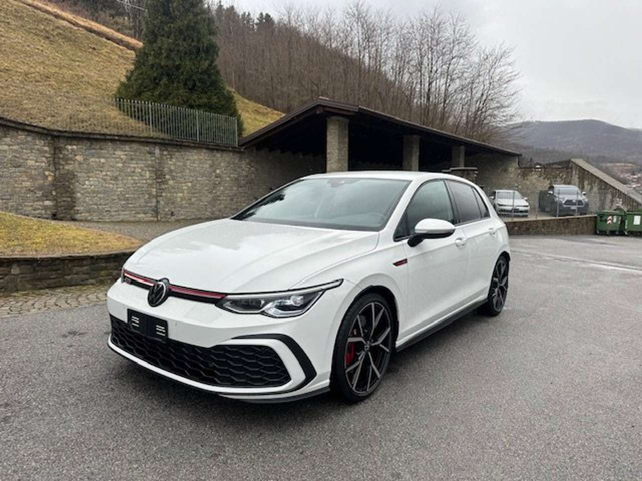 Volkswagen Golf GTI 2.0 tsi 245cv dsg 19" estorial+ winterpack+ navi