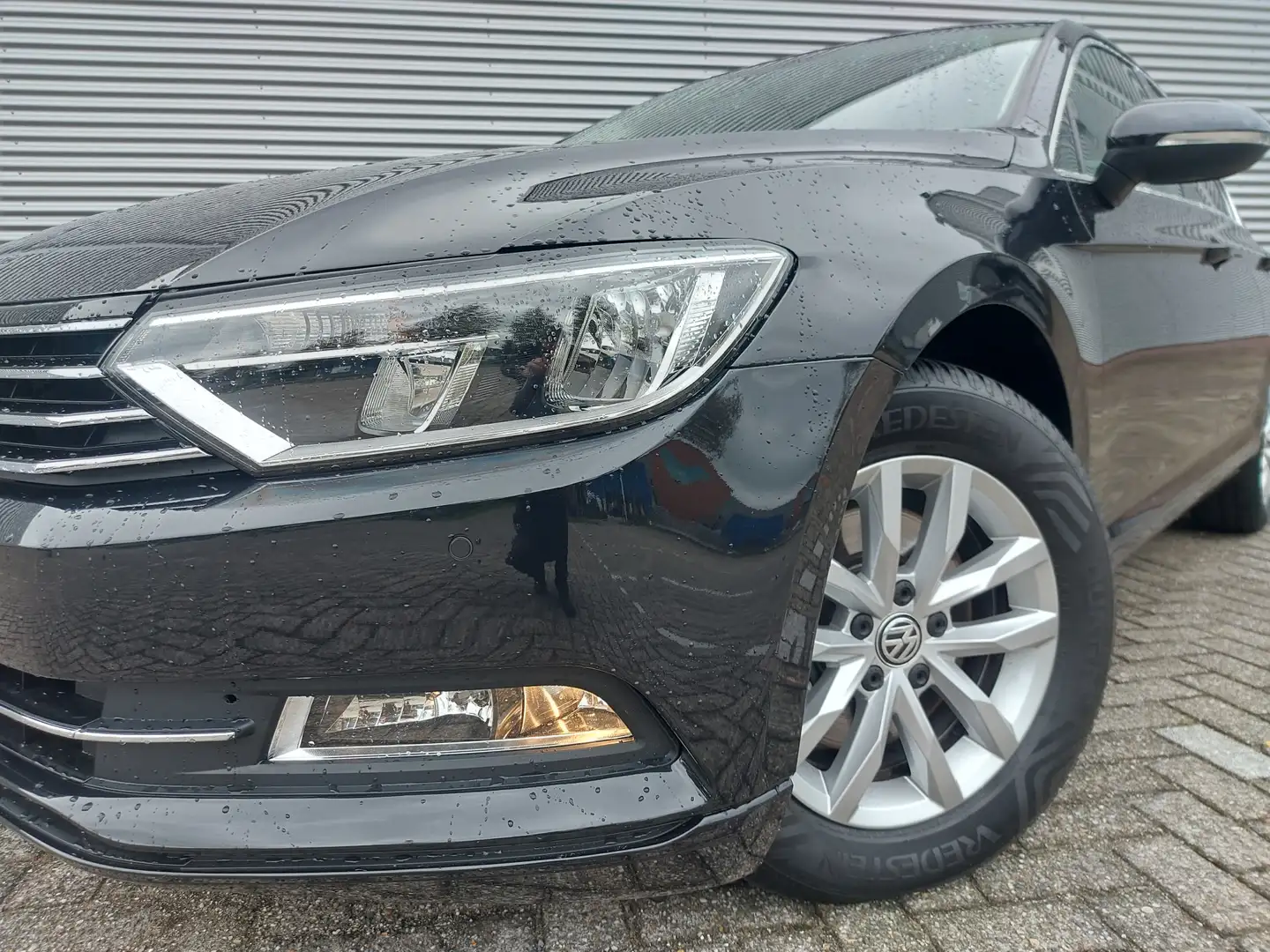 Volkswagen Passat 1.4 TSI Comfortline Business, airco,cruisecontrol, Zwart - 2