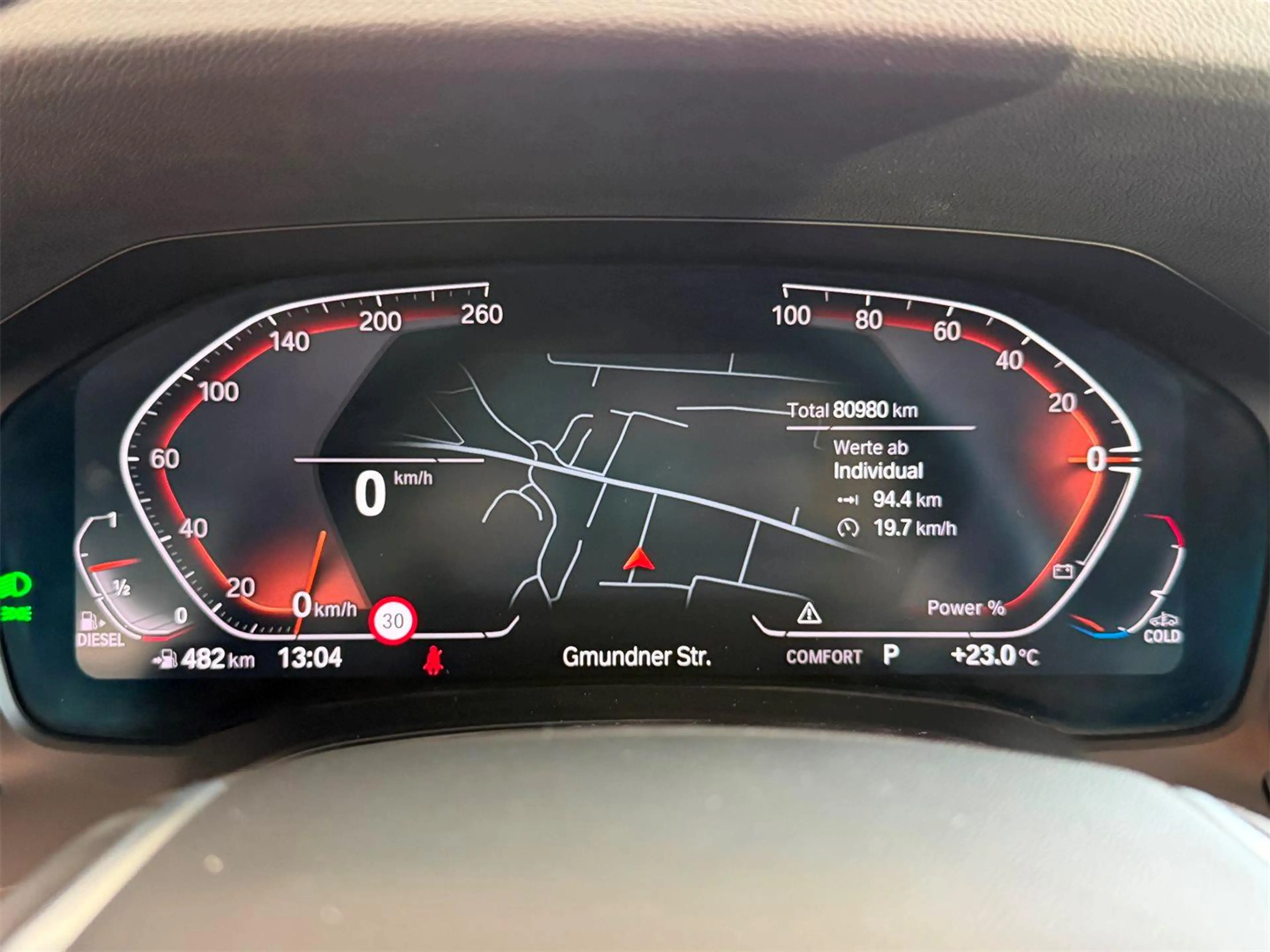 BMW 318 d 48 V Touring G21 — photo 8