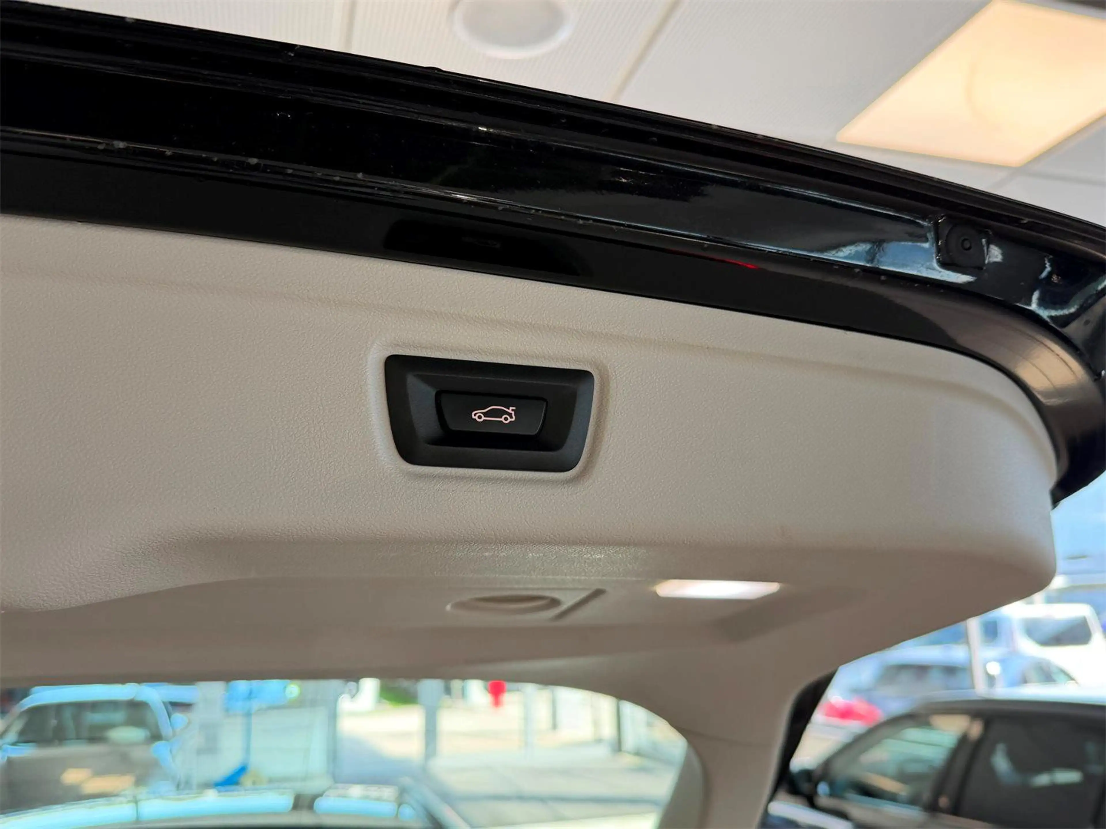 BMW 318 d 48 V Touring G21 — photo 15