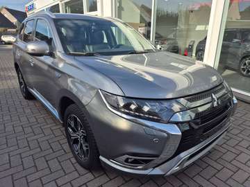 Outlander PHEV 2.4i 4WD Business Edition