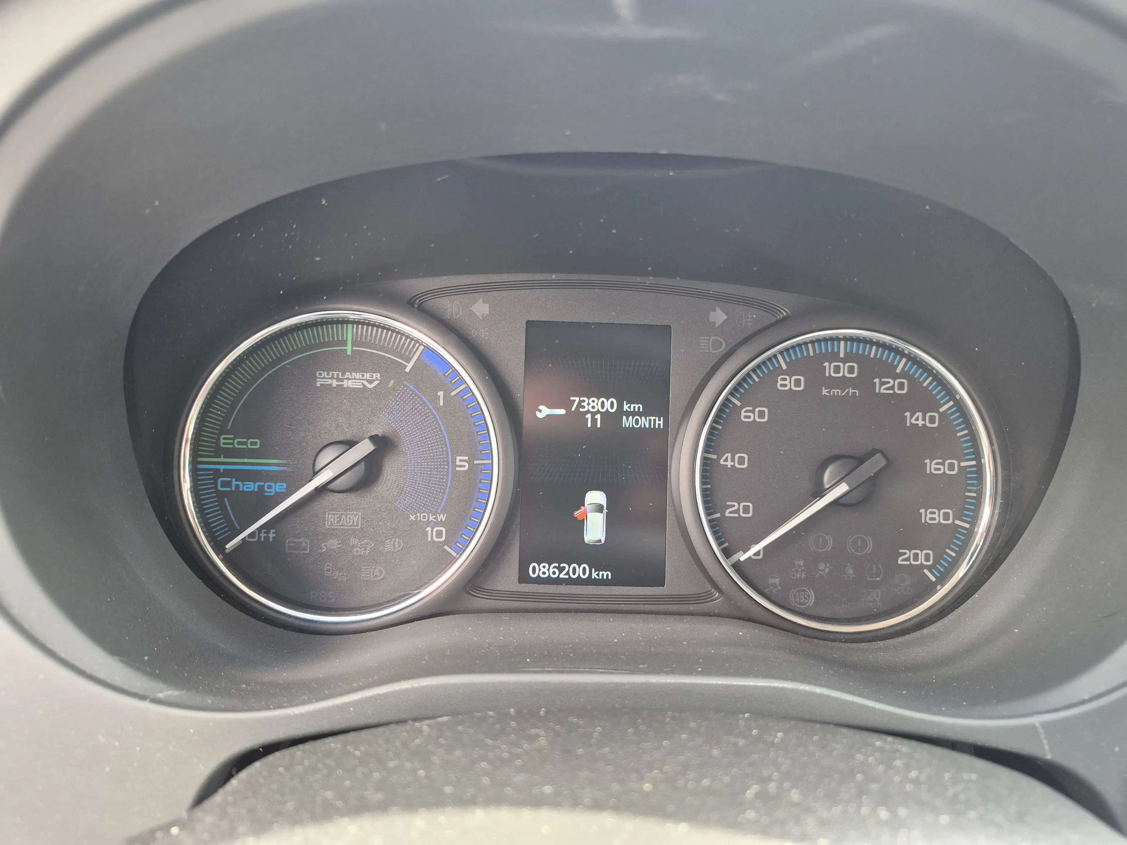 Mitsubishi Outlander Outlander PHEV 2.4i 4WD Business Edition — photo 11