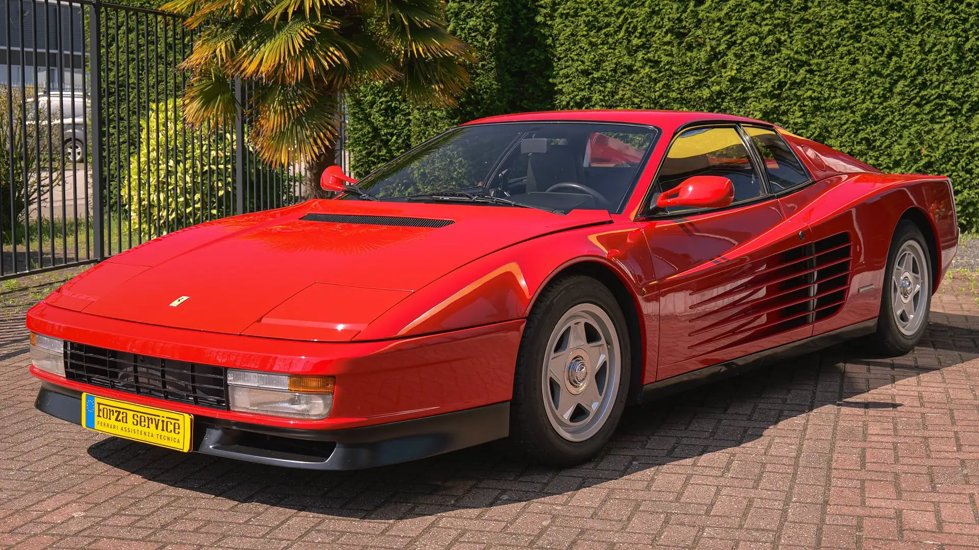 Ferrari Testarossa 287 kW Rood - 1