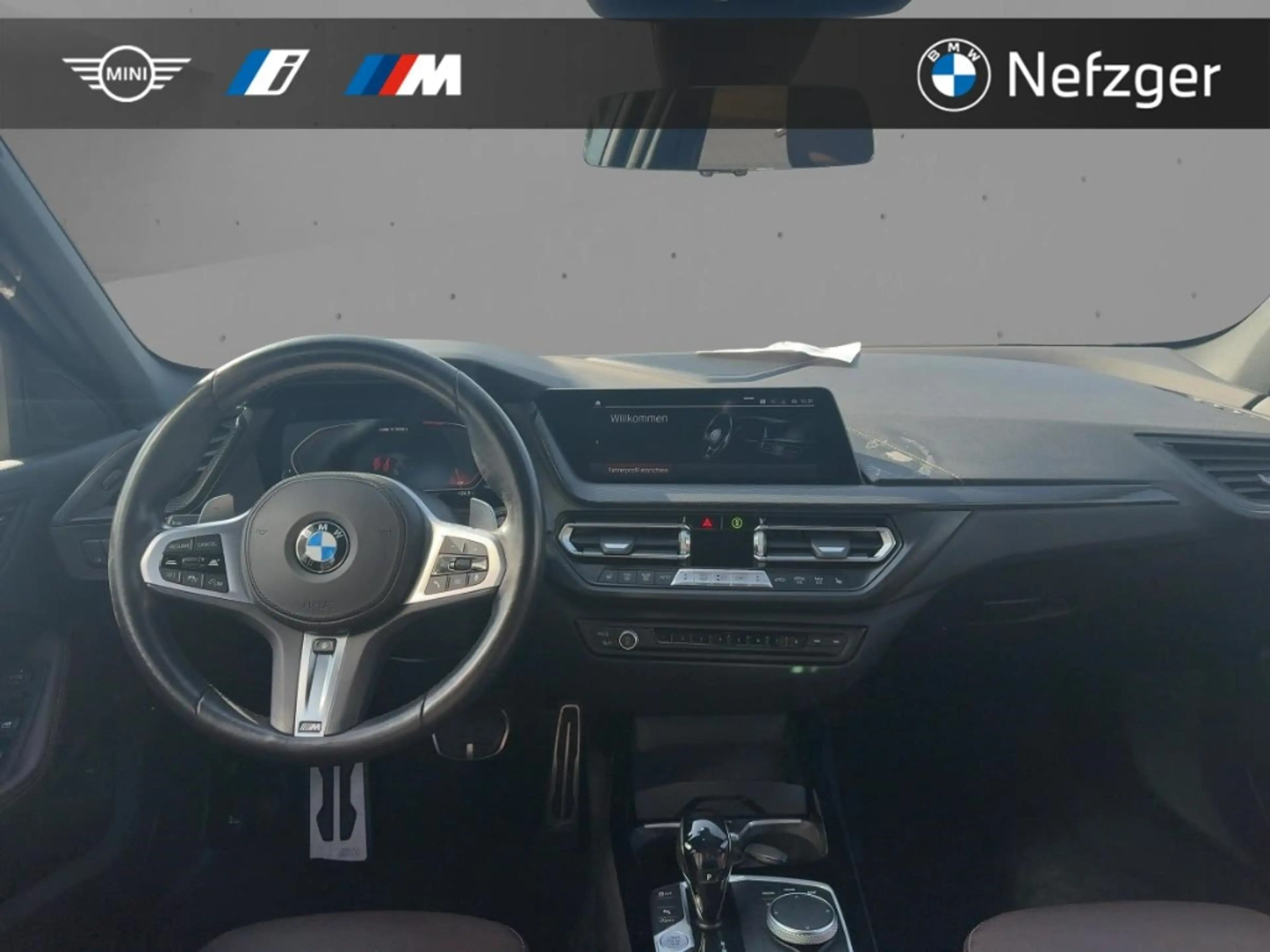 BMW 135 i xDrive M Paket LED HUD HiFi Komfortzugang — photo 10