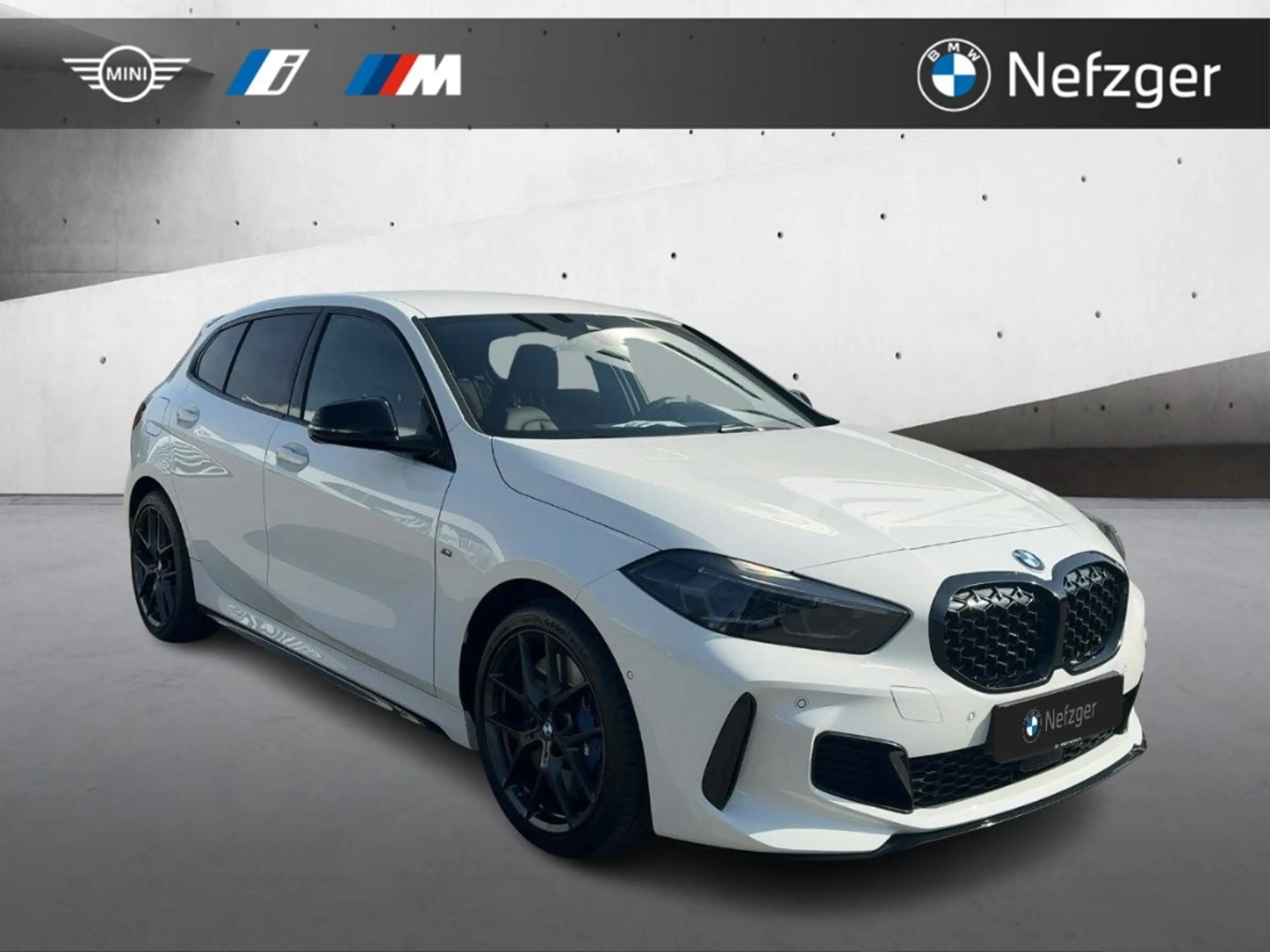 BMW 135 i xDrive M Paket LED HUD HiFi Komfortzugang — photo 6