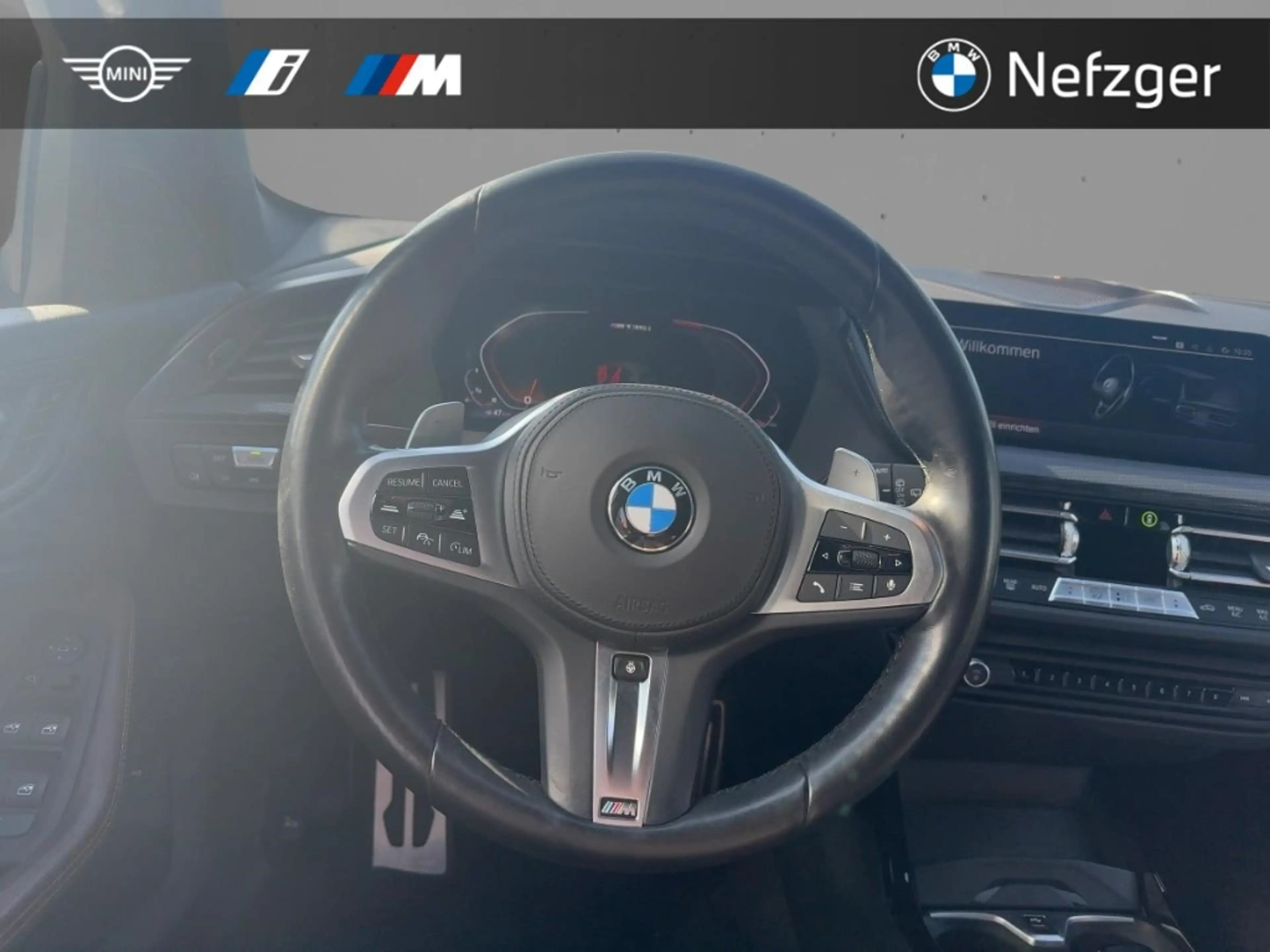 BMW 135 i xDrive M Paket LED HUD HiFi Komfortzugang — photo 11