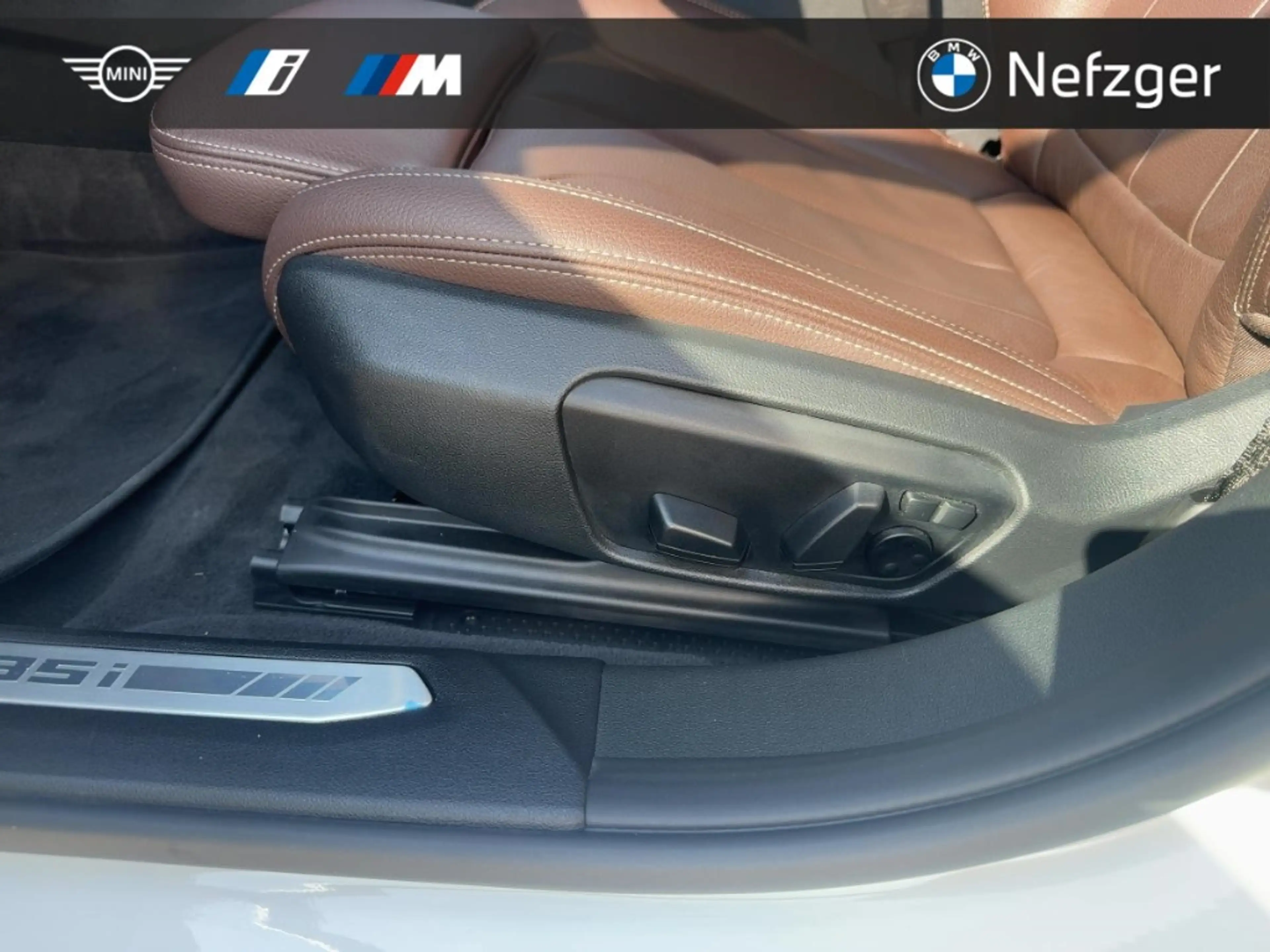 BMW 135 i xDrive M Paket LED HUD HiFi Komfortzugang — photo 14