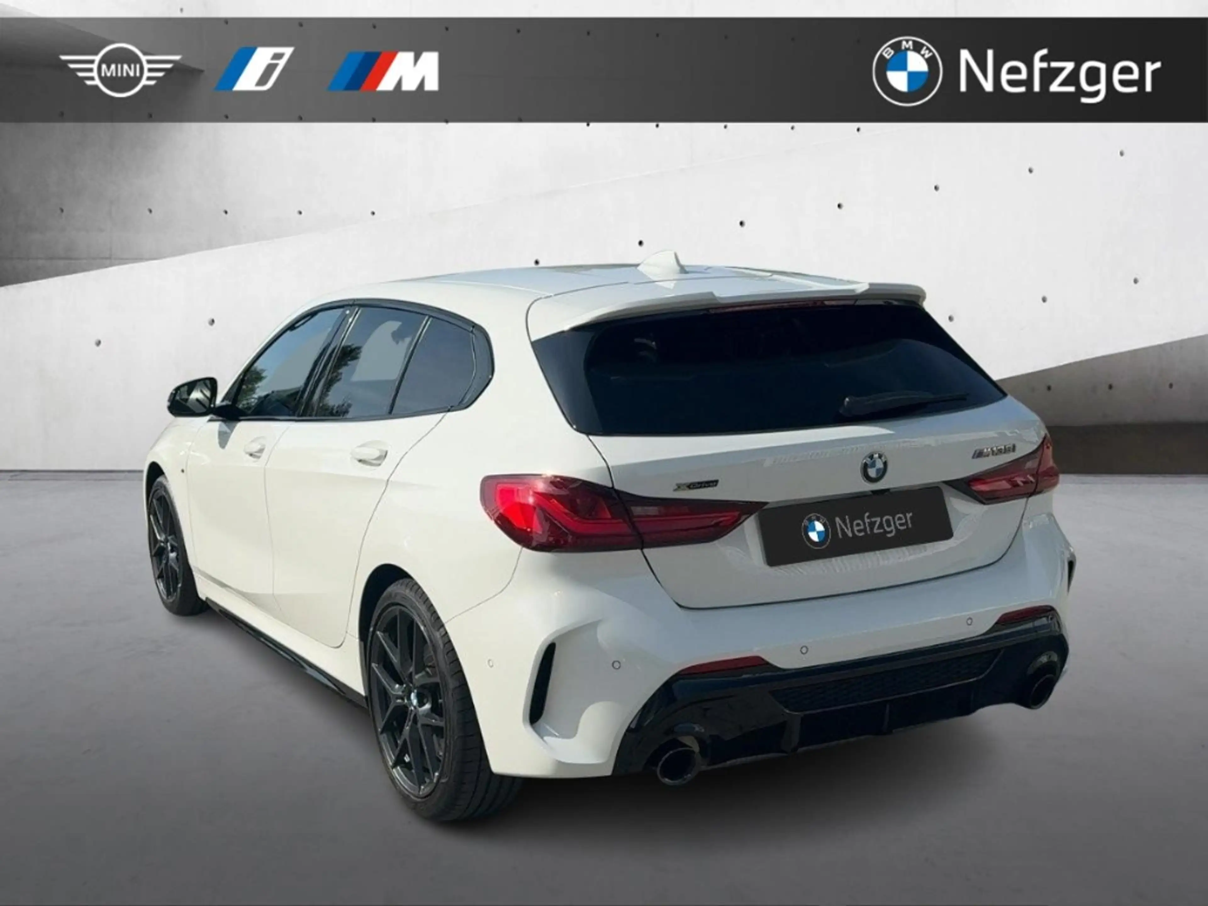 BMW 135 i xDrive M Paket LED HUD HiFi Komfortzugang — photo 4