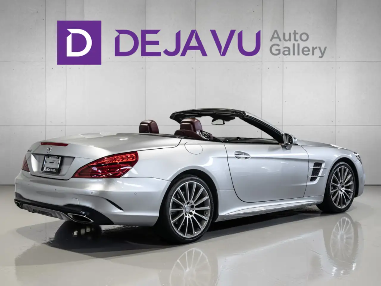 Mercedes-Benz SL снимка Mercedes-Benz SL