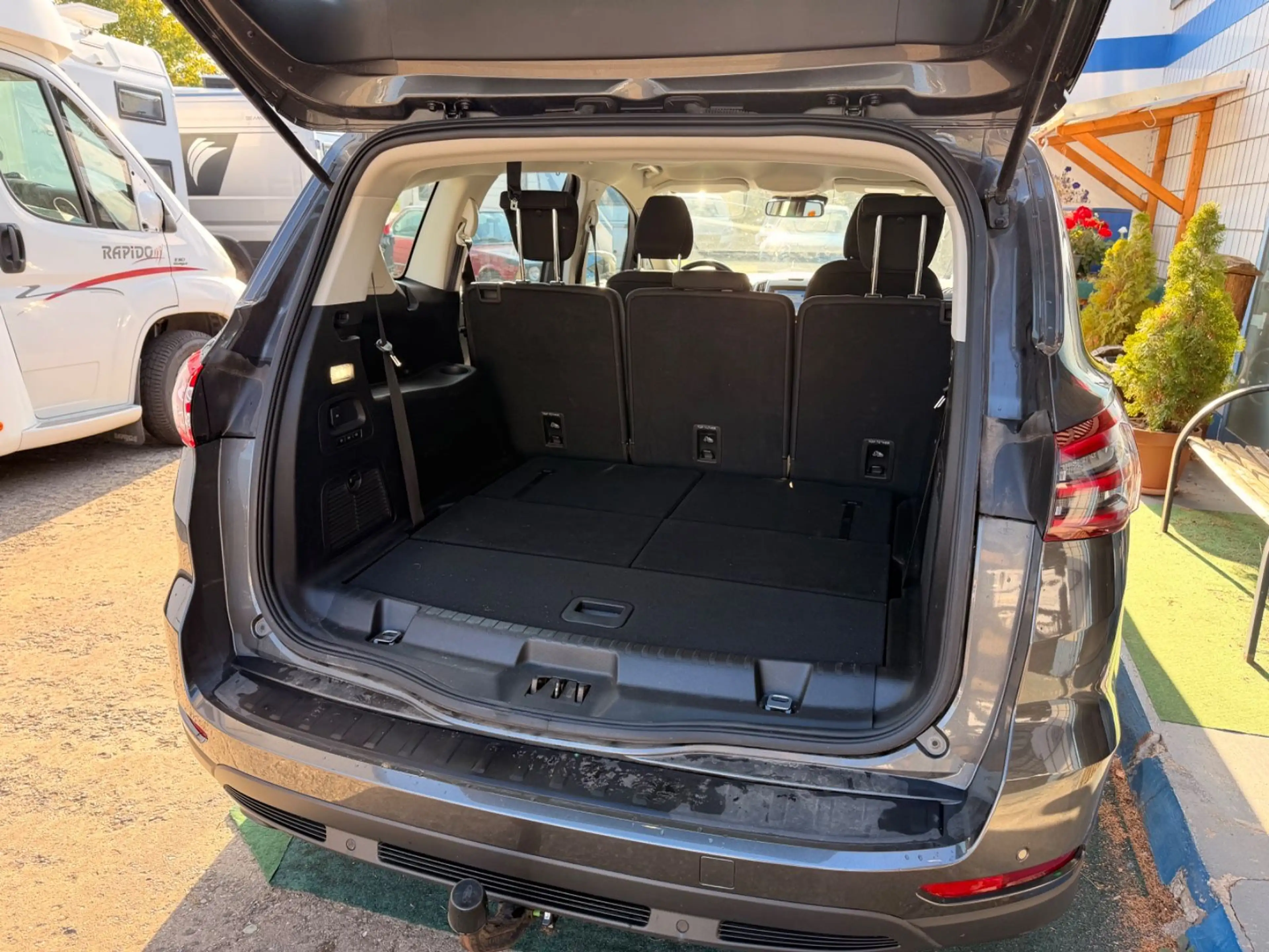 Ford S-Max S-MAX Business 7 Sitze AHK Navi Bluet. Sitzh. — photo 6