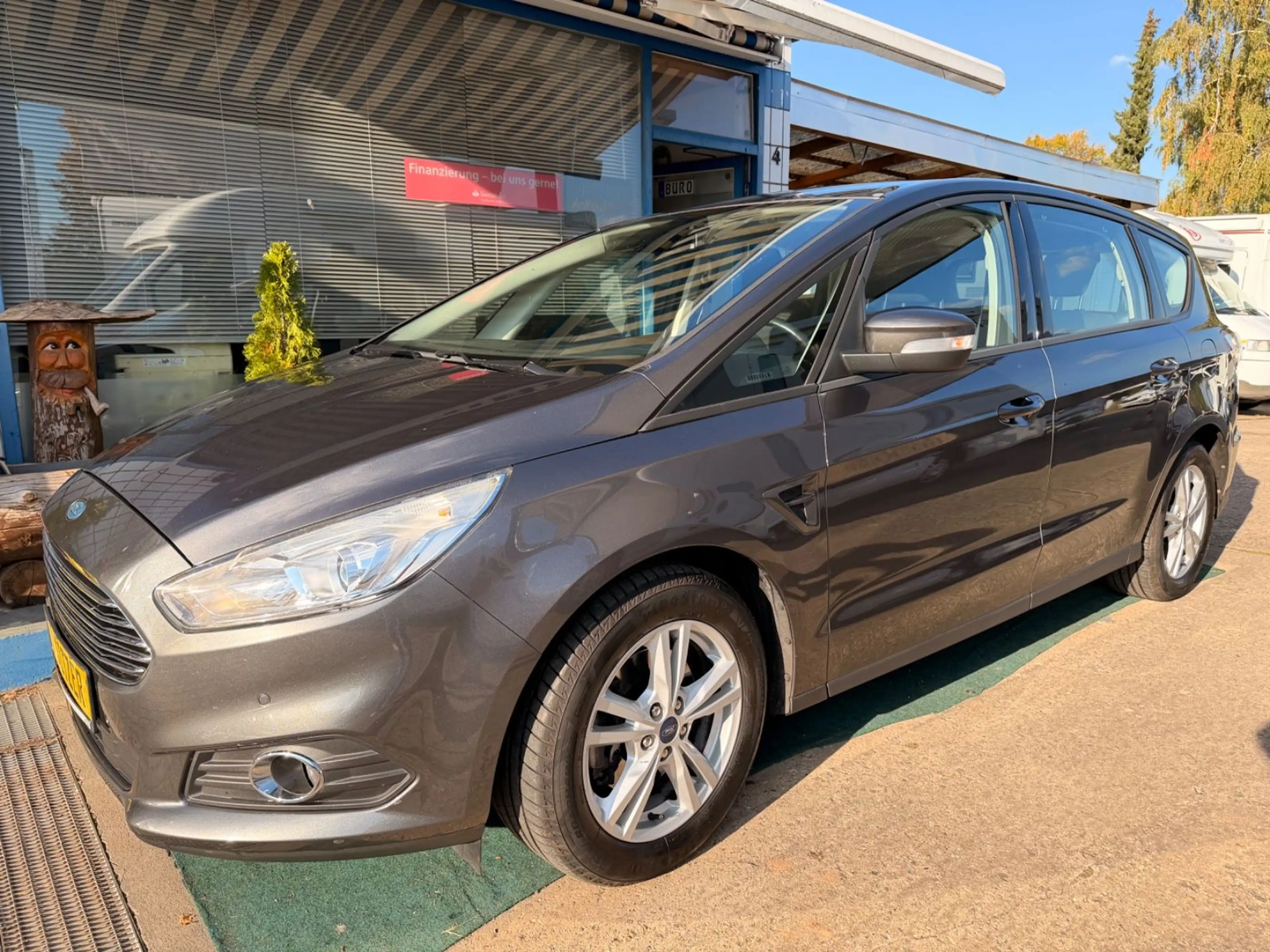 Ford S-Max S-MAX Business 7 Sitze AHK Navi Bluet. Sitzh.
