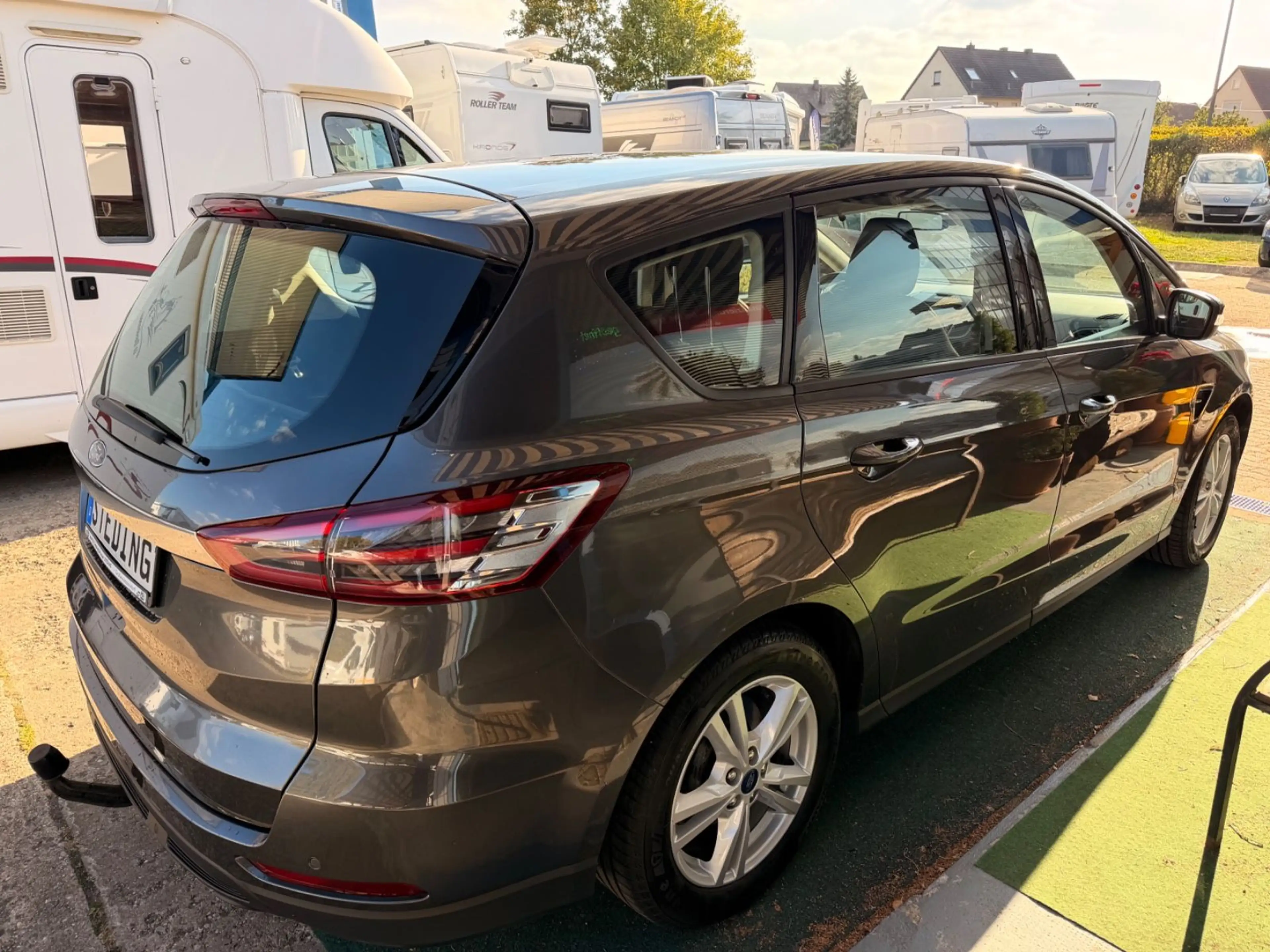 Ford S-Max S-MAX Business 7 Sitze AHK Navi Bluet. Sitzh. — photo 4
