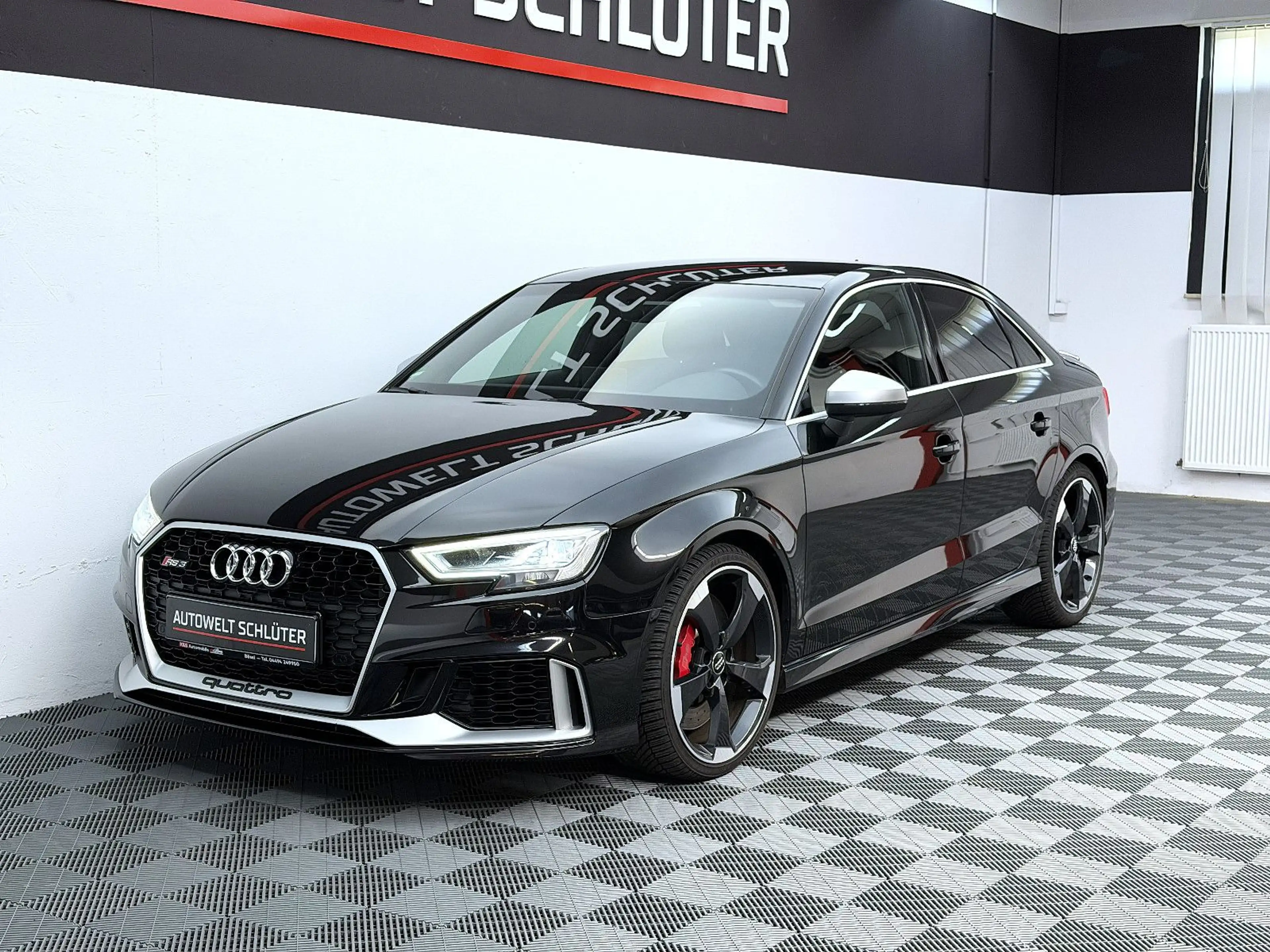 Audi RS3 Lim. 2.5 TFSI quattro*