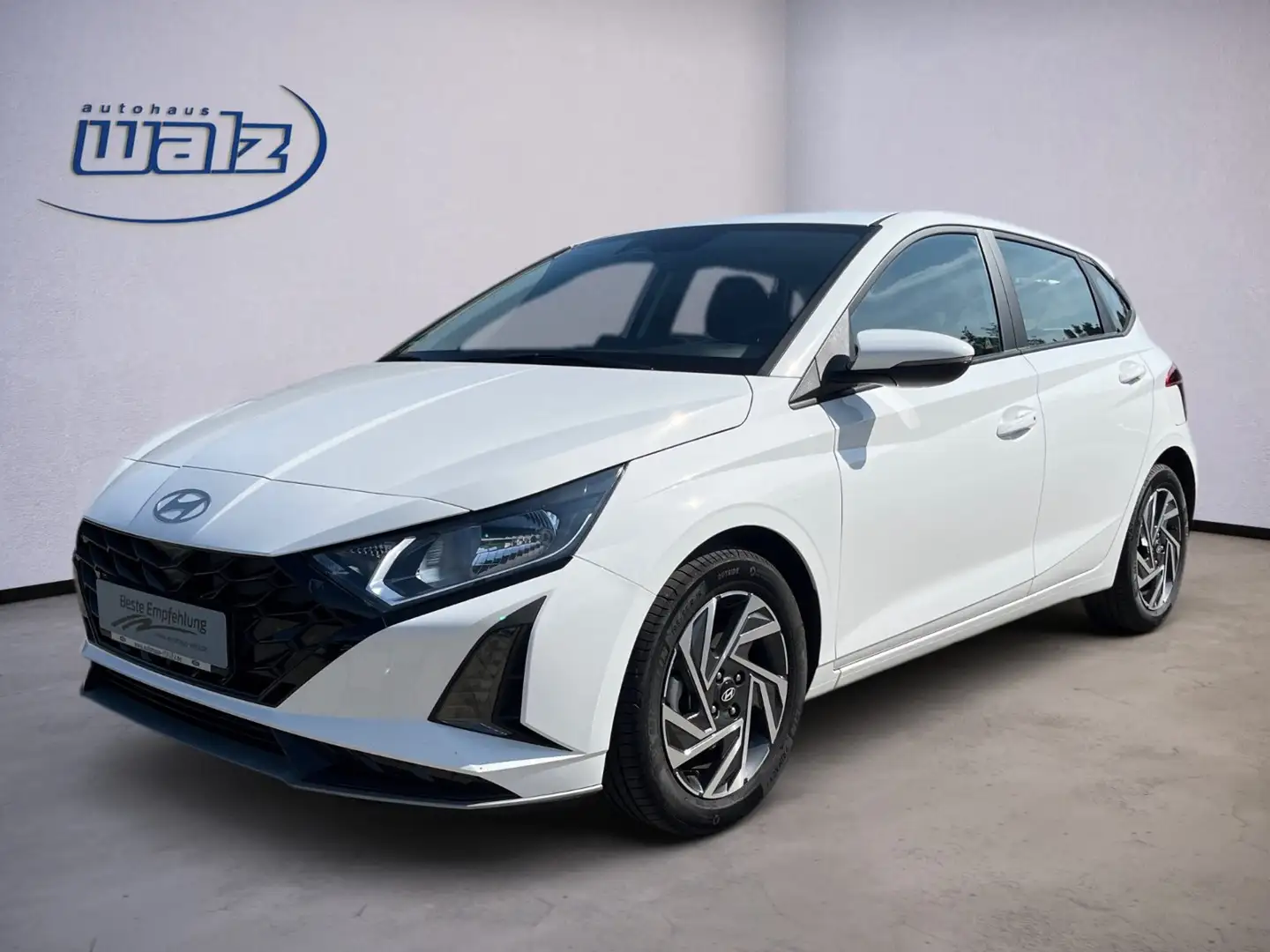 Hyundai i20 Trend +Navi+Kamera+App-Link+SHZ+LHZ+PDC+ Weiß - 1