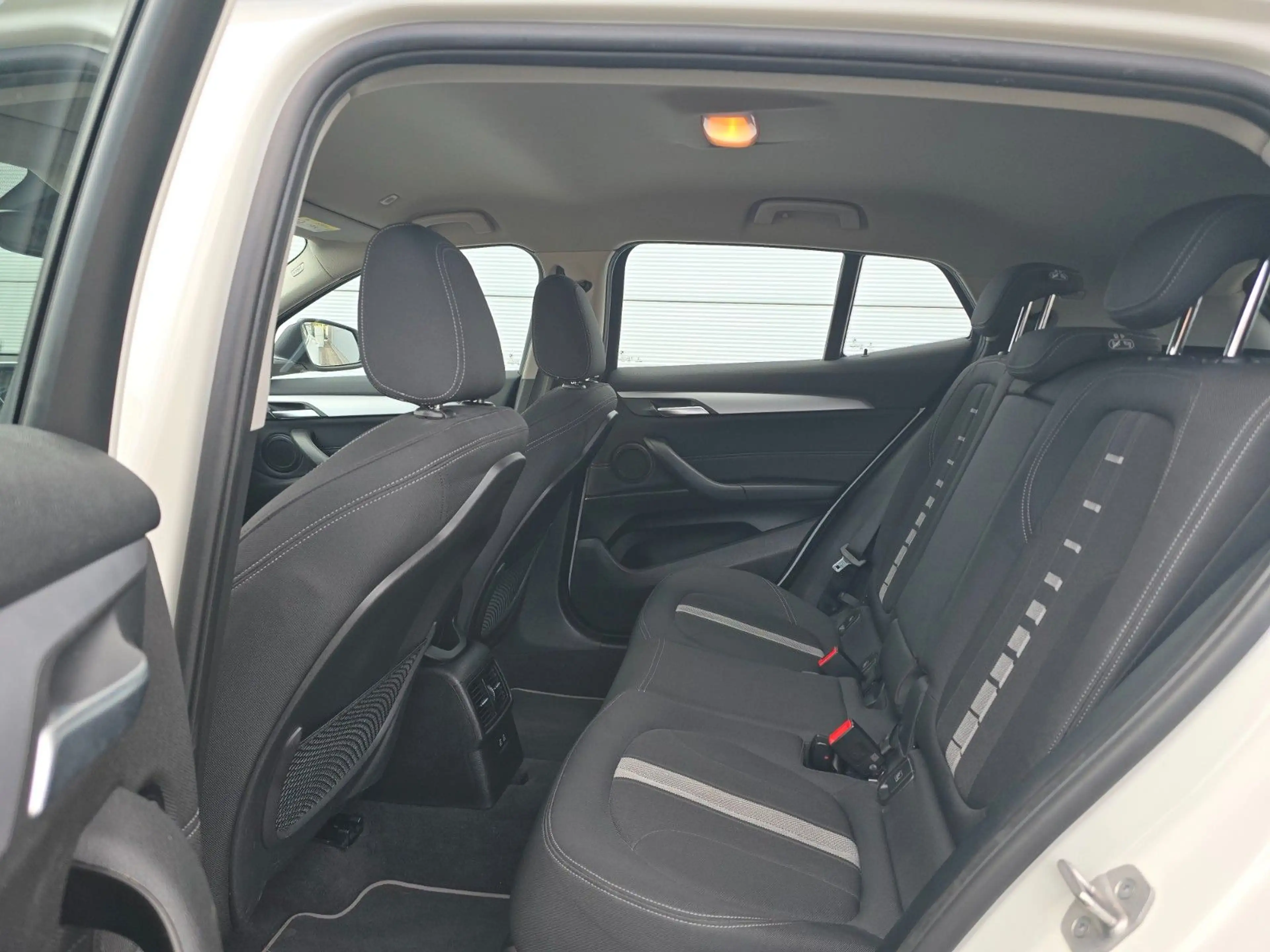 BMW X2 18d sDrive (1.Hand/Kamera/Led) — photo 12