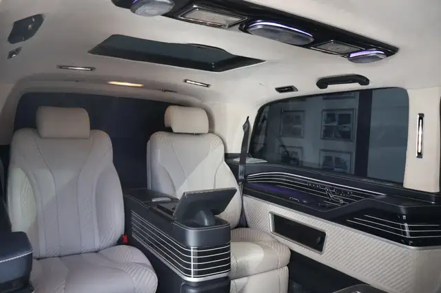 Mercedes-Benz Vito view 12