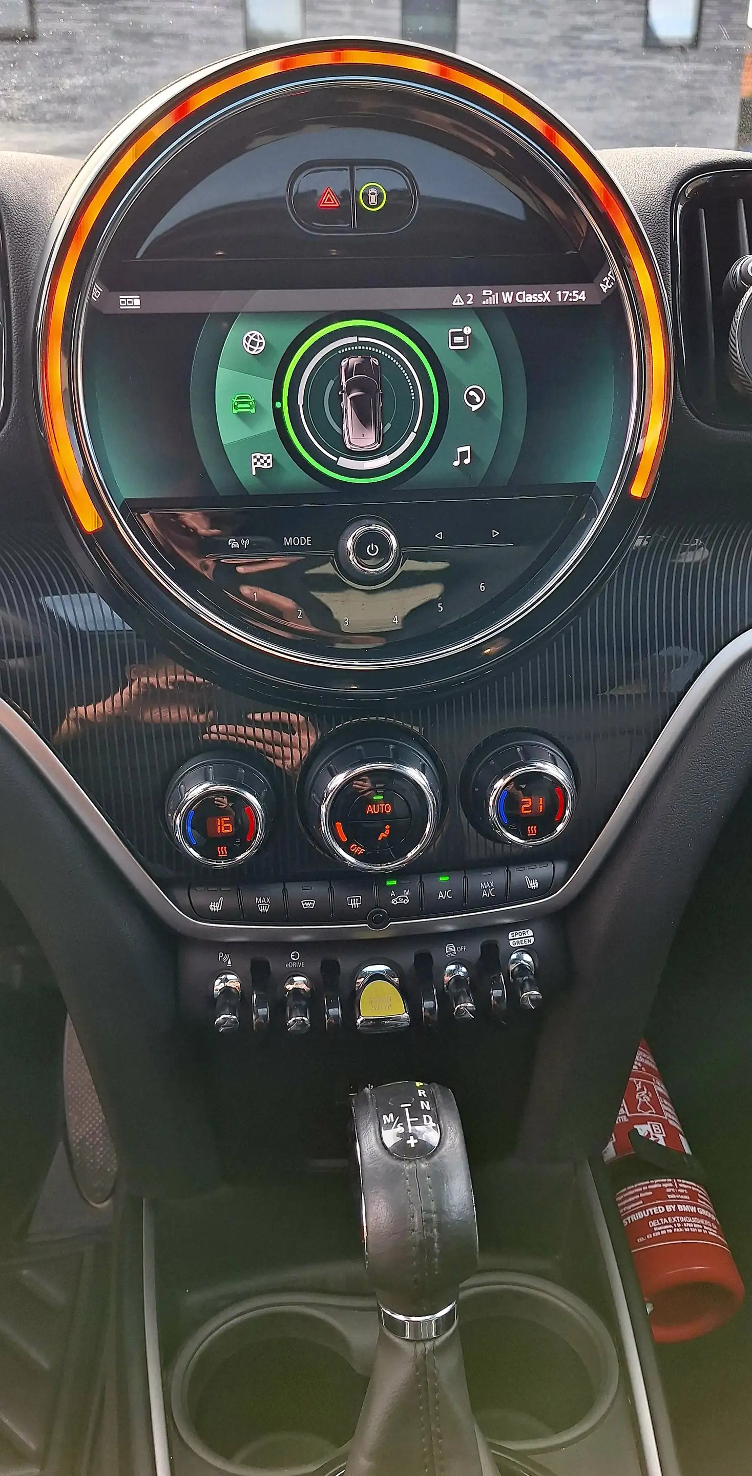 MINI Cooper SE Countryman Mini Countryman Cooper SE ALL4 — photo 13