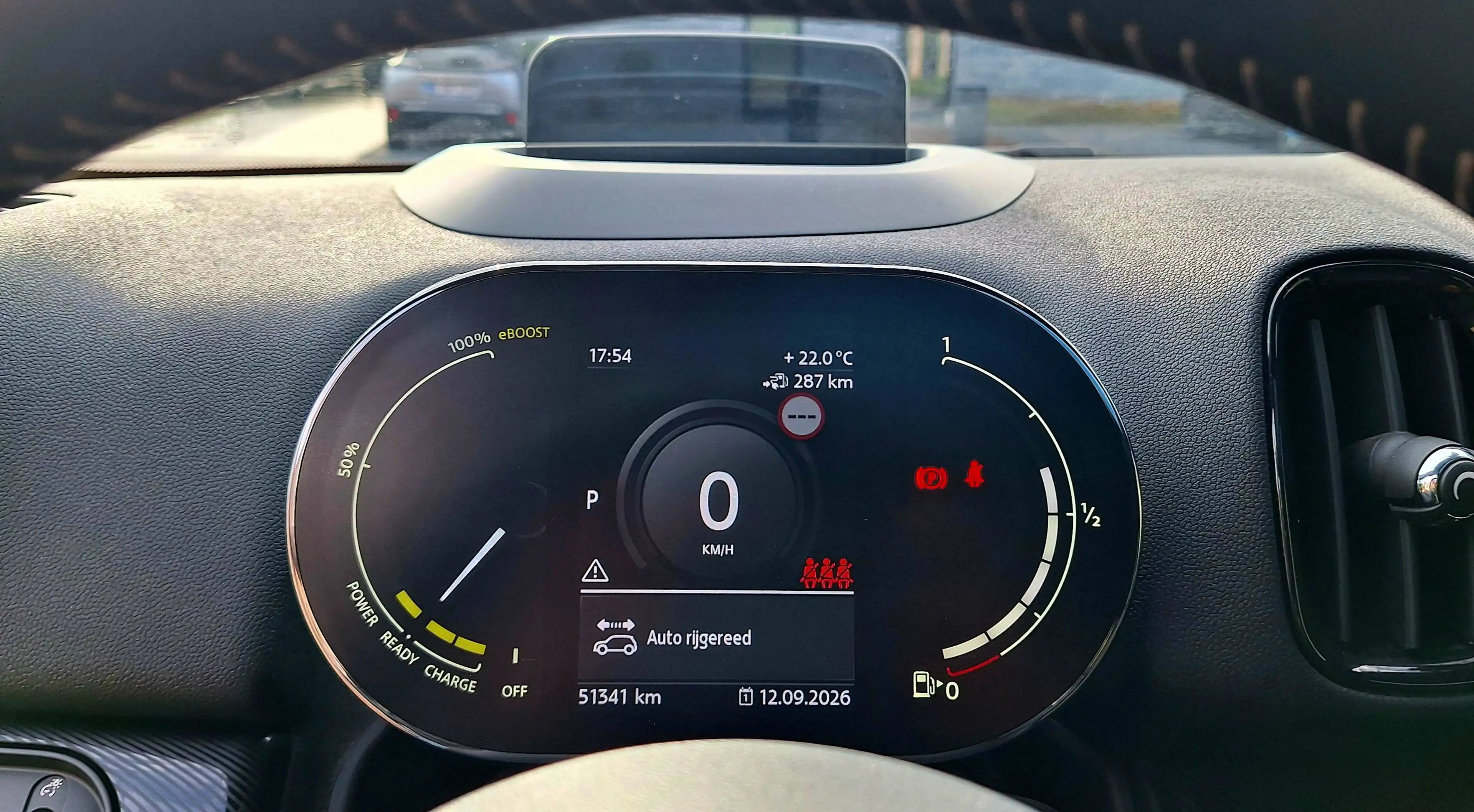 MINI Cooper SE Countryman Mini Countryman Cooper SE ALL4 — photo 12
