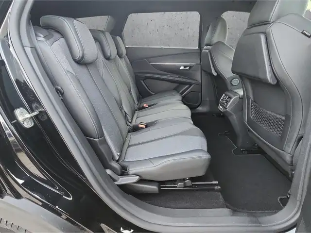 Peugeot 5008 view 14