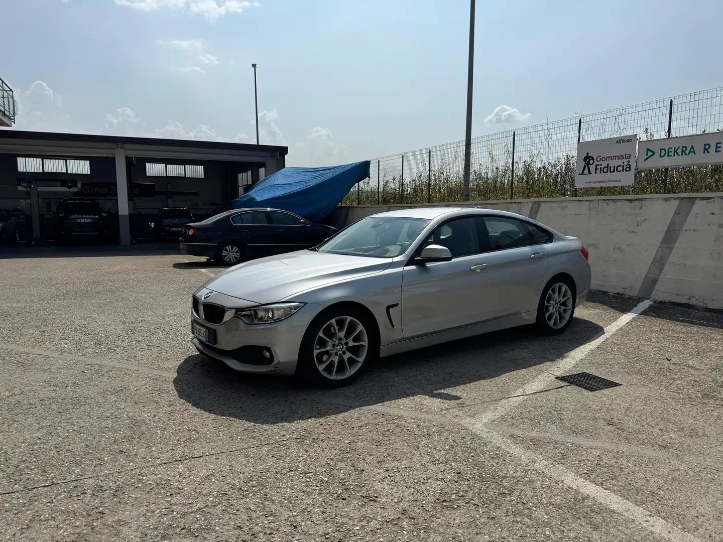 BMW 418 Serie 4 F36 2013 Gran Coupe 418d Gran Coupe 143cv Gris - 2