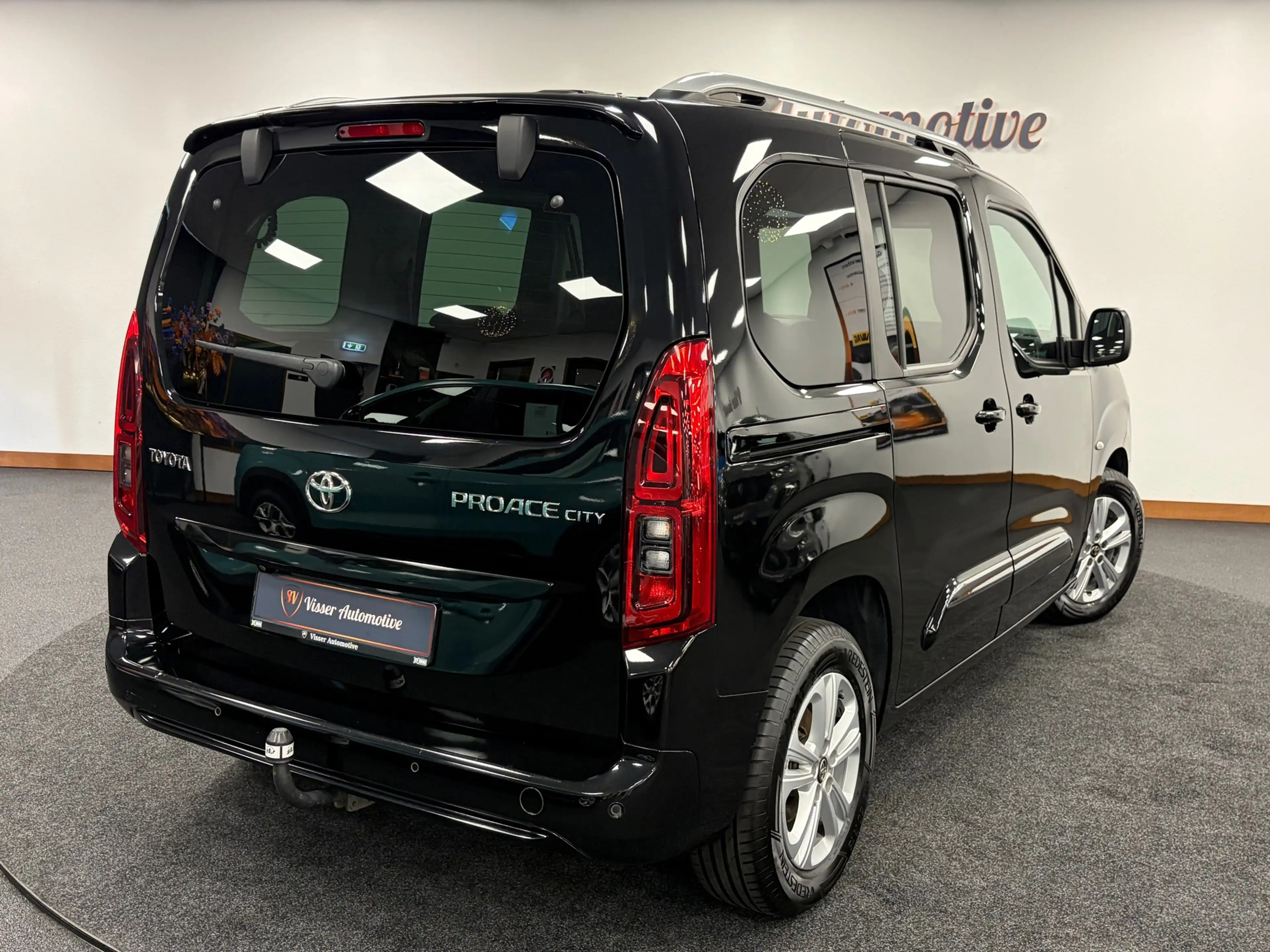 Toyota Proace City VERSO 1.2 Turbo L1*5Pers*Design*Panoramadak*PDC*Ca — photo 9