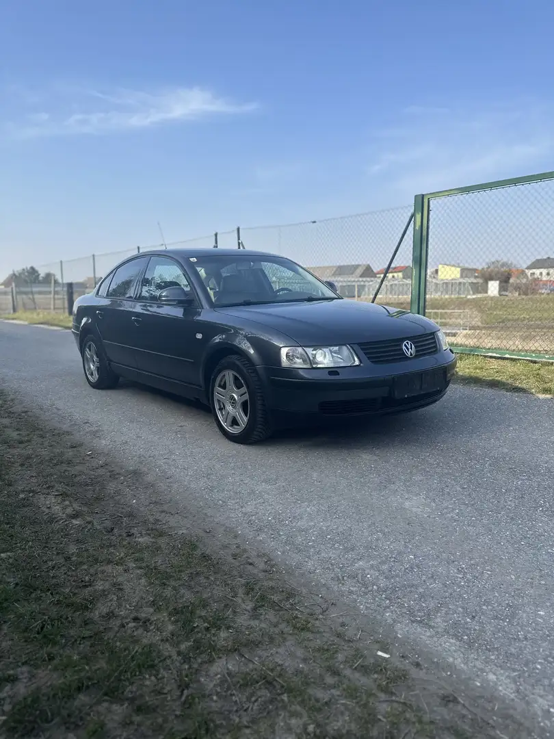 Volkswagen Passat 1,9 Highline TDI PD - 2