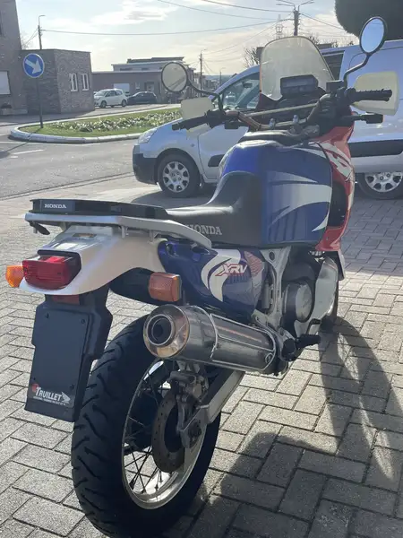 Honda XRV 750 - foto 4