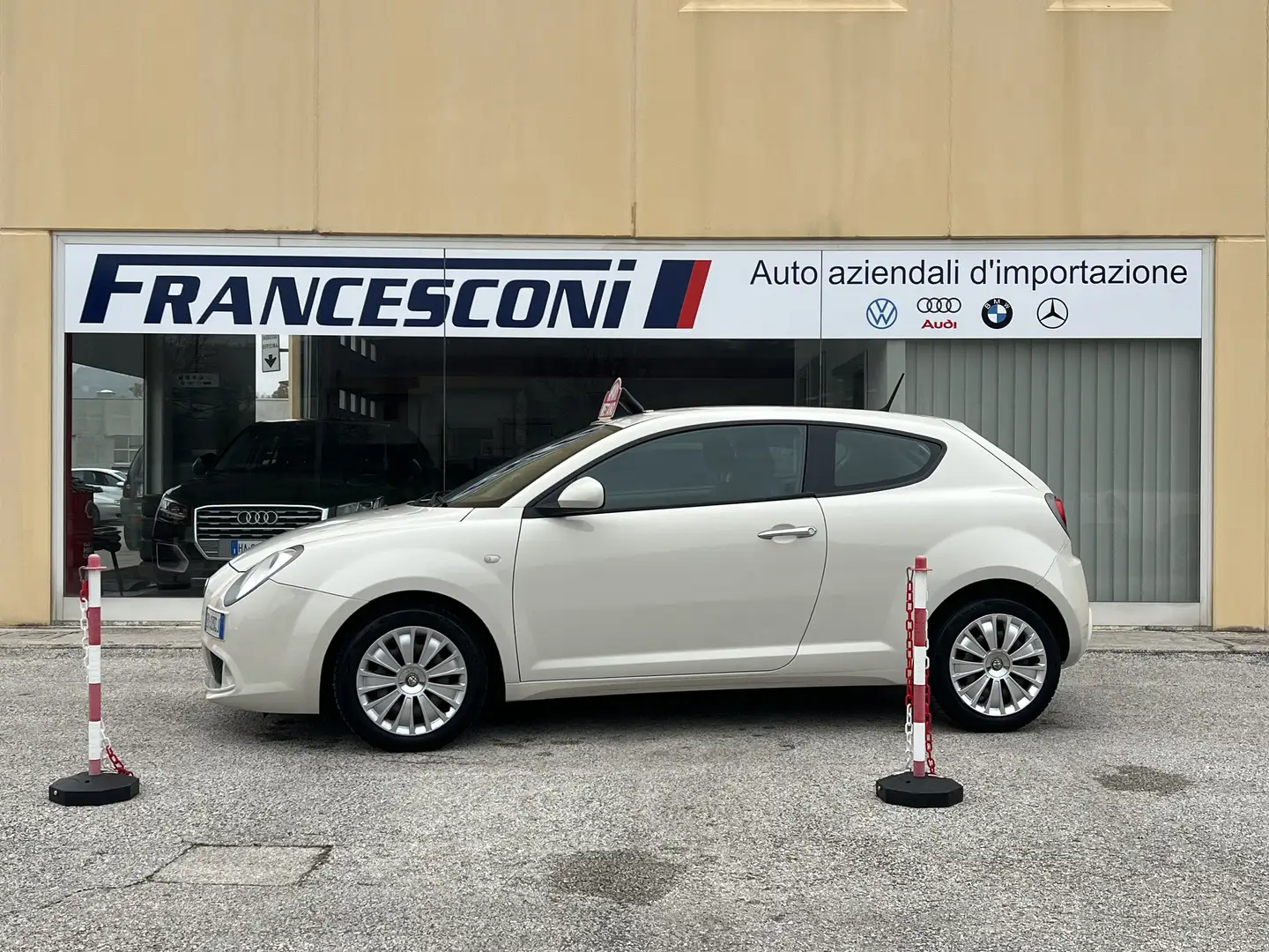 Alfa Romeo MiTo MiTo 2008 1.4 Super 70cv IMPIANTO METANO Blanc - 1